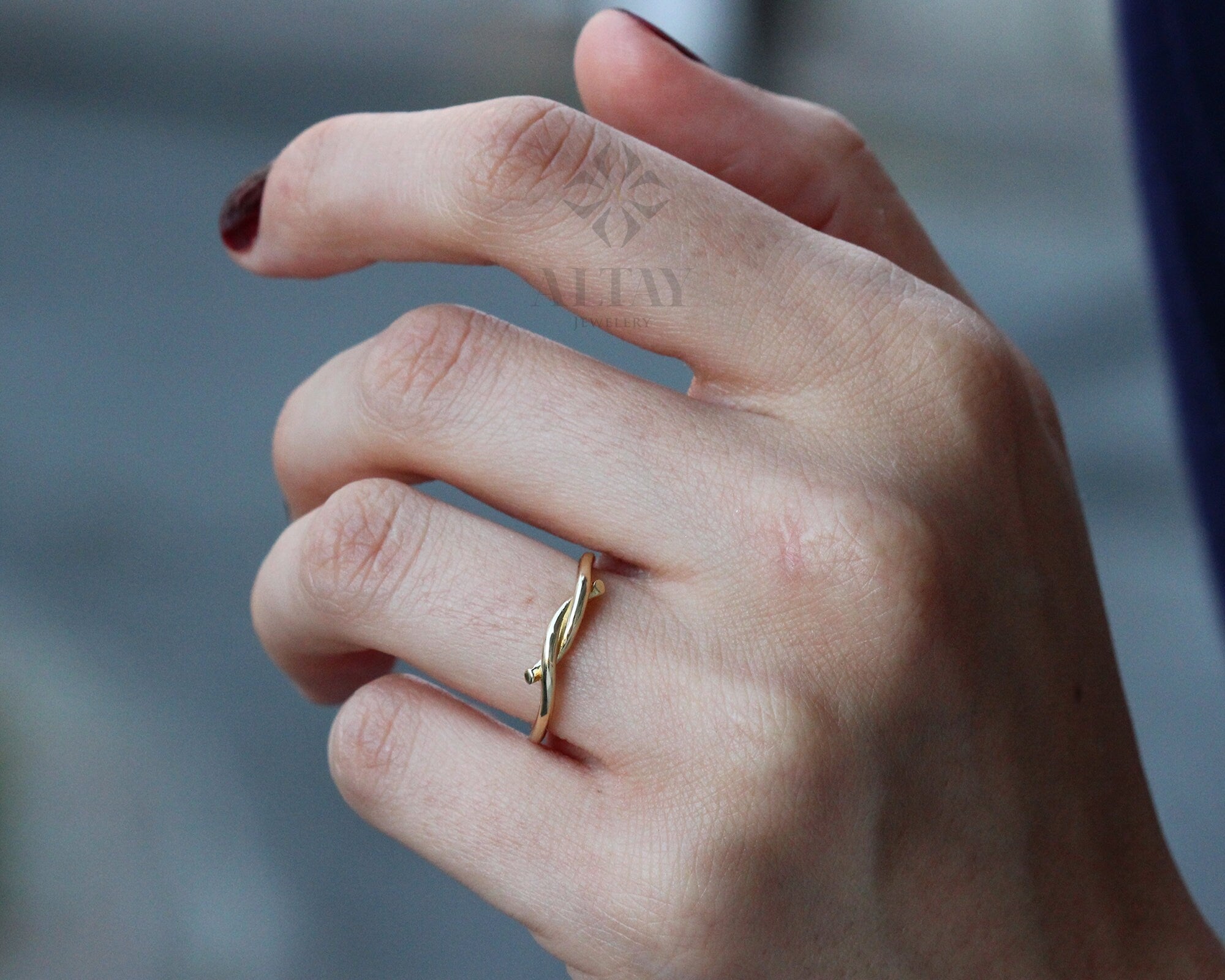 14K Solid Gold Knot Ring, Minimalist Tie Ring, Stacking Ring, Dainty Knuckle Band, Delicate Tangle, Fashion Jewelry Ring, Gift for Her