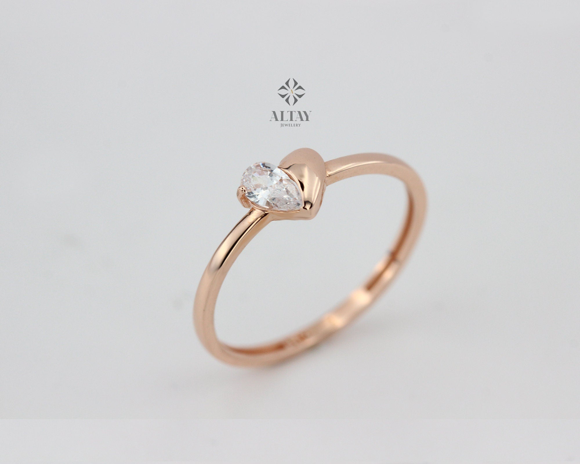 Heart 14K Solid Gold Ring, Stacking Ring, Tiny Heart ring, Minimalist Ring, Gift for Her, Dainty Ring, Love Ring, Stackable, Jewelry
