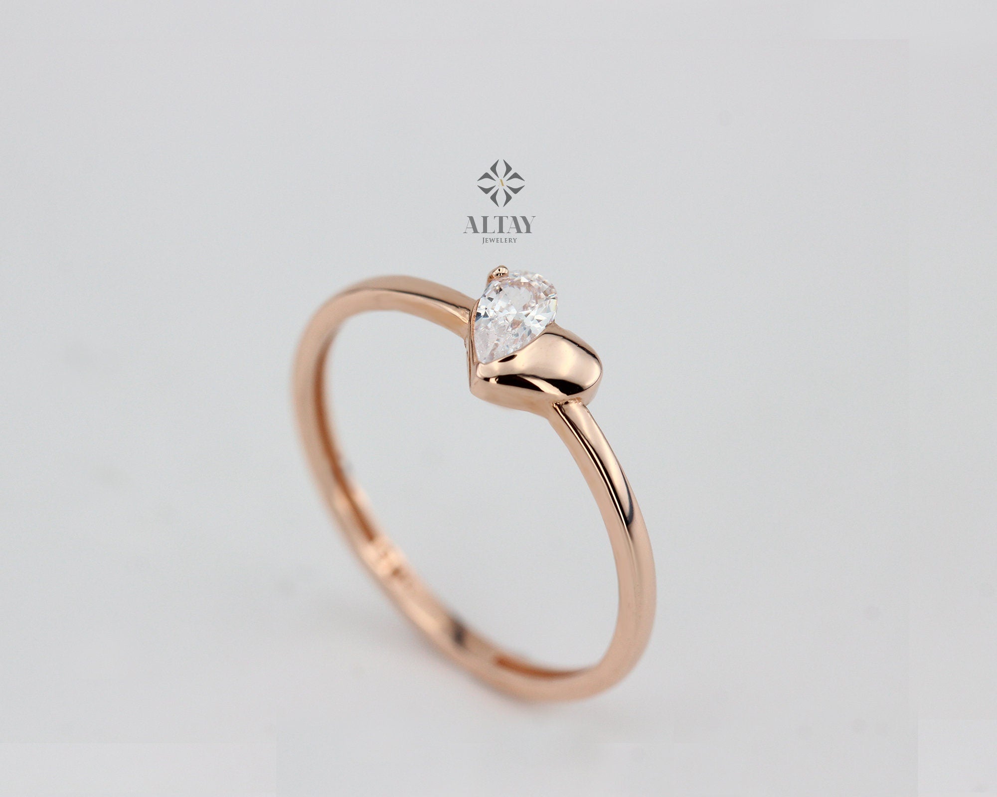 Heart 14K Solid Gold Ring, Stacking Ring, Tiny Heart ring, Minimalist Ring, Gift for Her, Dainty Ring, Love Ring, Stackable, Jewelry