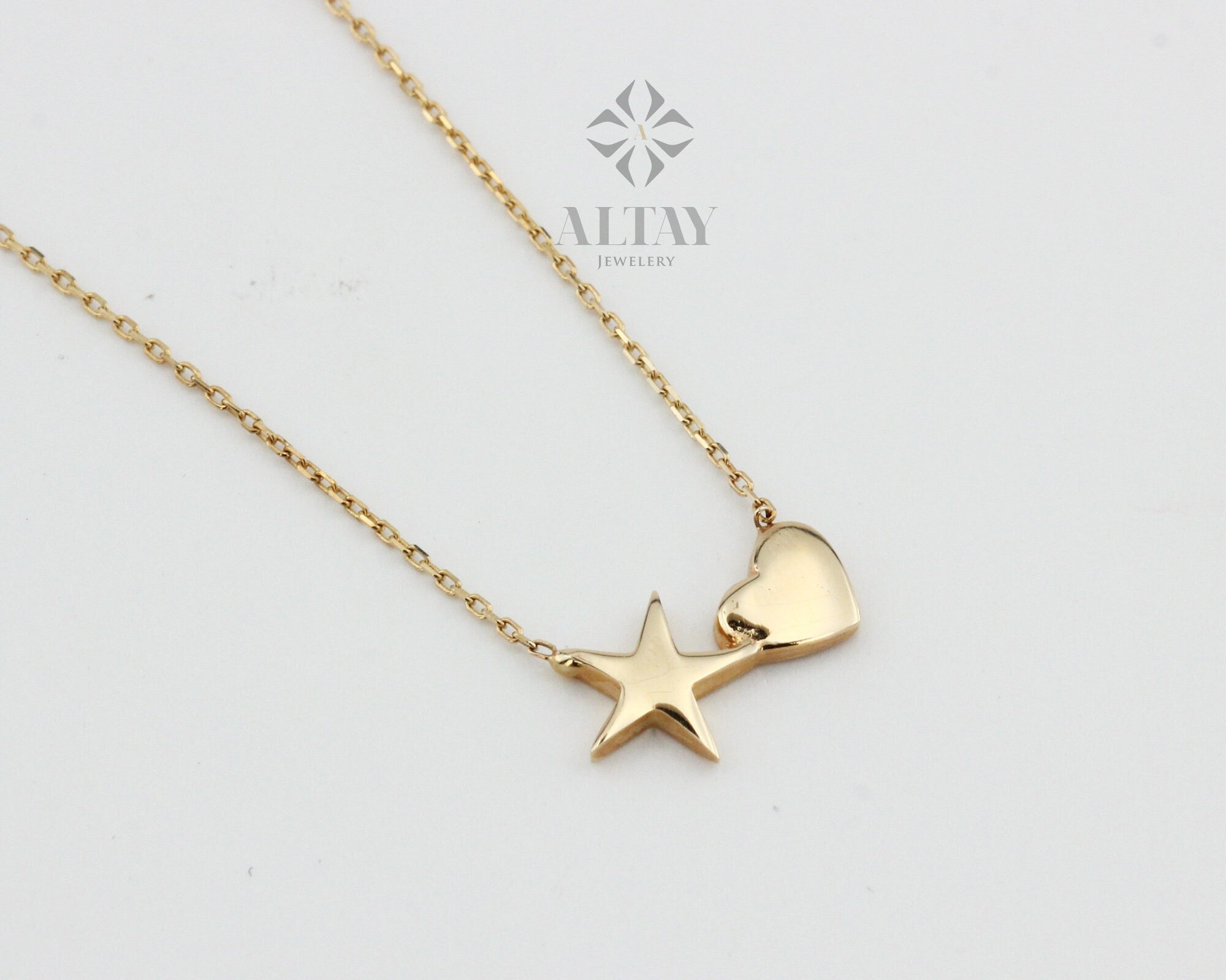 14K Gold Star and Heart Shape Minimalist Necklace, Dainty Pendant, Love Necklace, Gift for Her, Good Fortune Symbol, Delicate Fashion