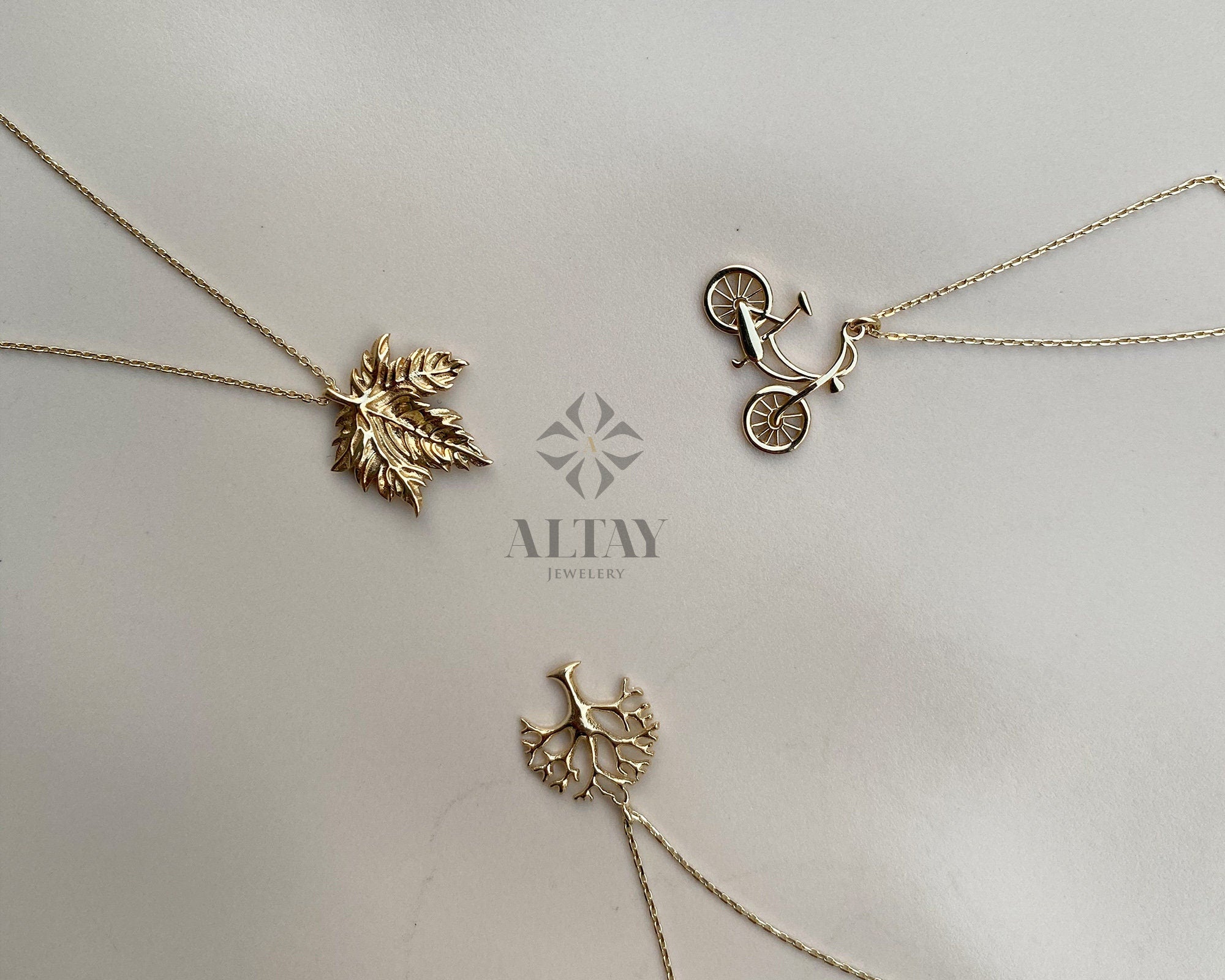 14K Solid Gold Tree Necklace, Tree of Life Pendant, Family Tree Charm, Tree of Life Choker, Nature Pendant, Minimalist Everyday Jewelry