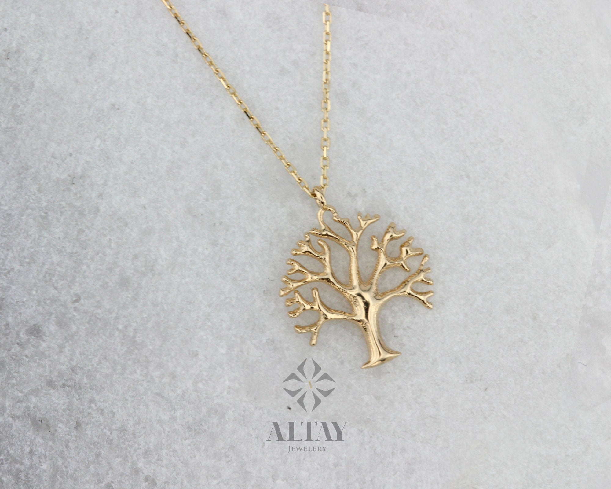 14K Solid Gold Tree Necklace, Tree of Life Pendant, Family Tree Charm, Tree of Life Choker, Nature Pendant, Minimalist Everyday Jewelry