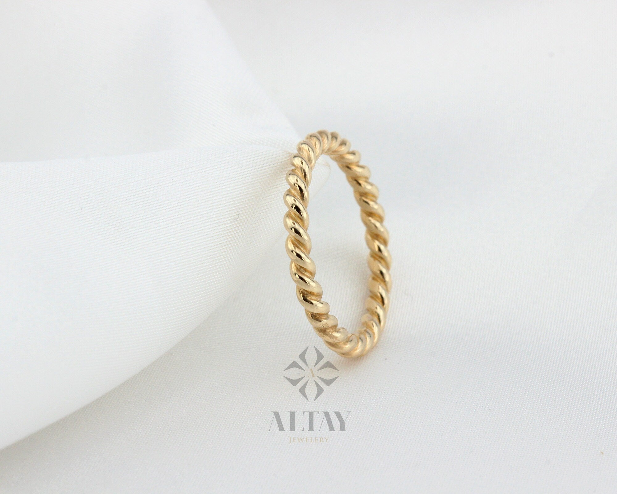 14K Solid Gold Twist Ring, Rope Style Twisted Gold Ring, Dainty Stacking Ring, Simple Delicate Stack Twist Ring, Thin Twist Wedding Band