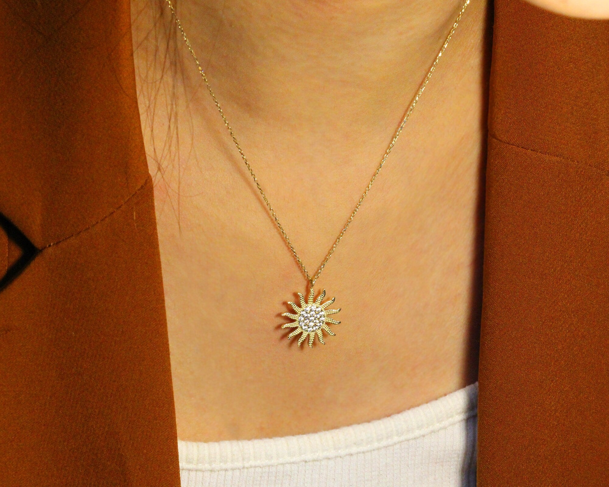 14K Gold Diamond Sun Necklace, Celestial Pendant, CZ Diamonds Choker, Minimalist Jewelry, Dainty Sun Star, Layering Chain, Gift for Her