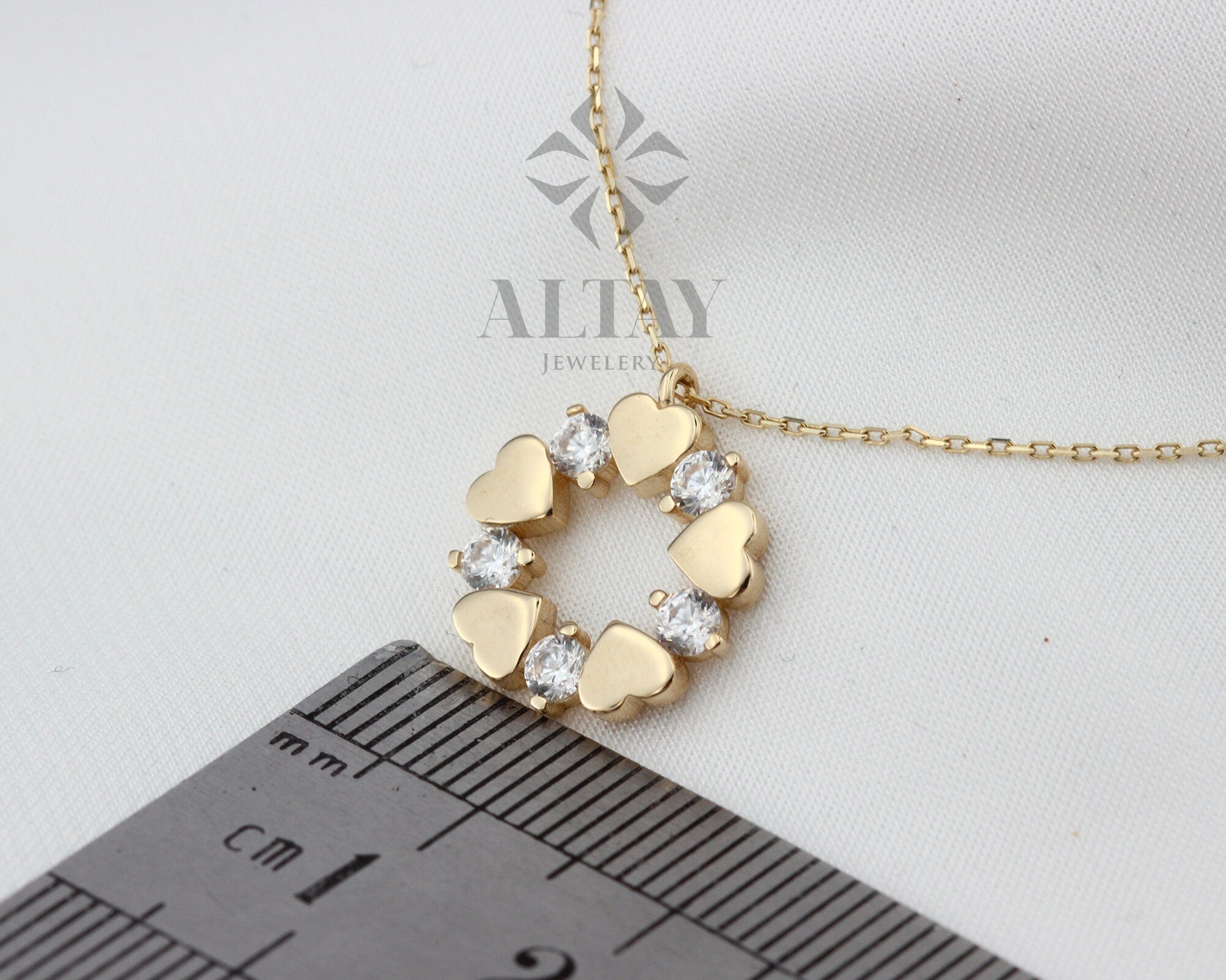 14K Gold Heart Wreath Necklace, Christmas Wreath Pendant, Infinite Love Choker, Eternity Charm, Bridal Jewelry, Dainty Gift for Her,