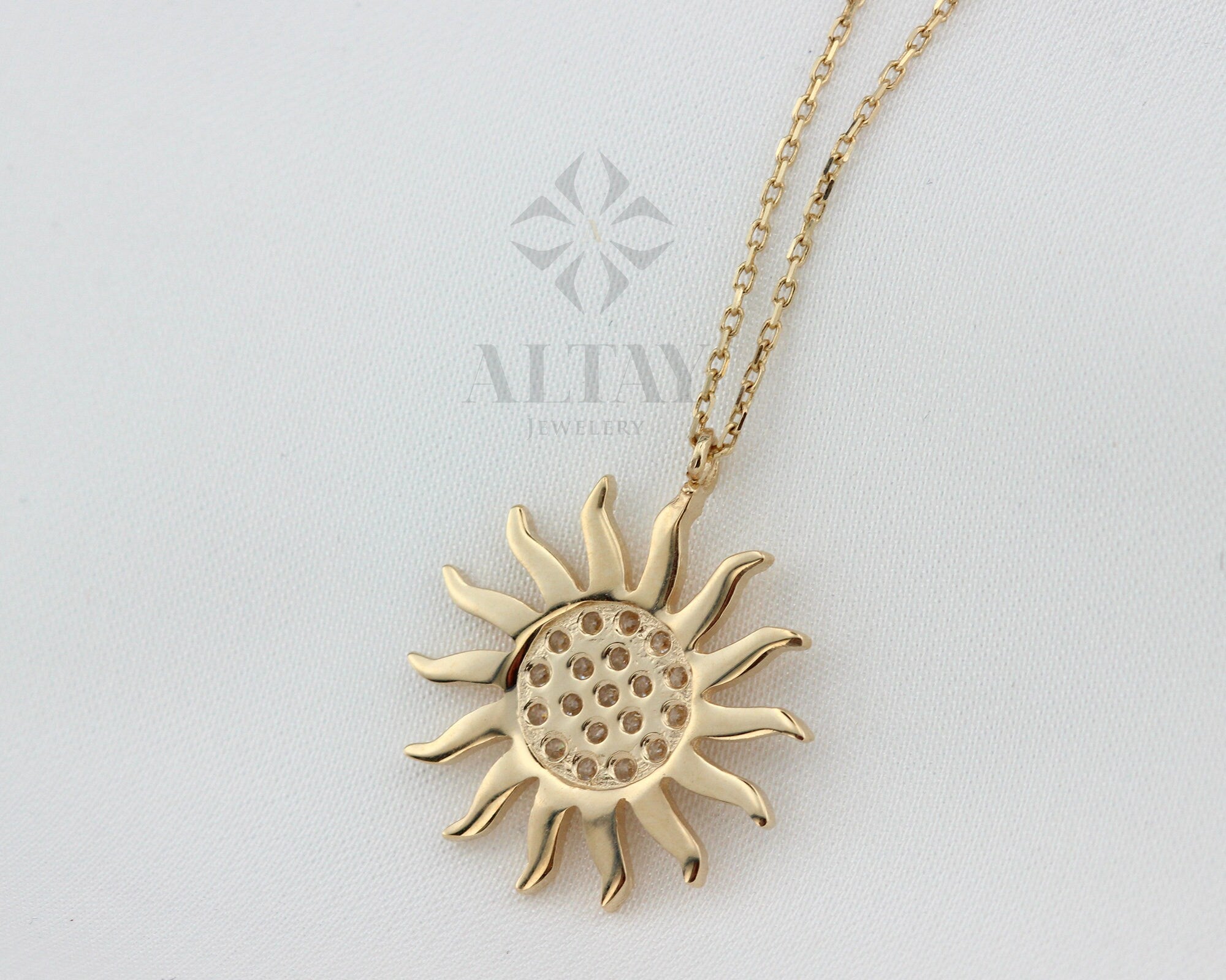 14K Gold Diamond Sun Necklace, Celestial Pendant, CZ Diamonds Choker, Minimalist Jewelry, Dainty Sun Star, Layering Chain, Gift for Her