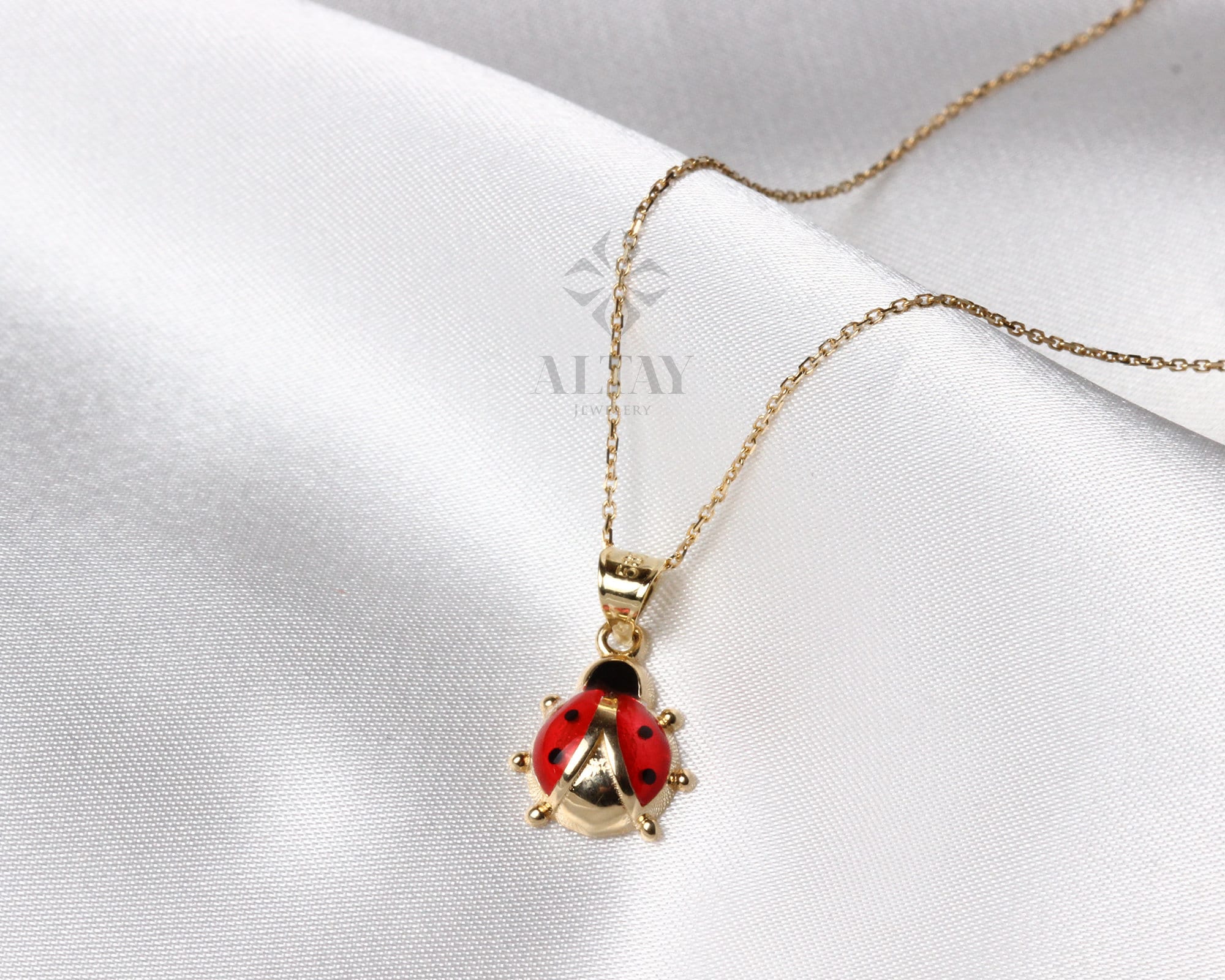 14K Gold Ladybug Necklace, Tiny Ladybug Charm Pendant, Red Enamel Good Luck Necklace, Ladybird Lovers, Minimalist Gold Pendant