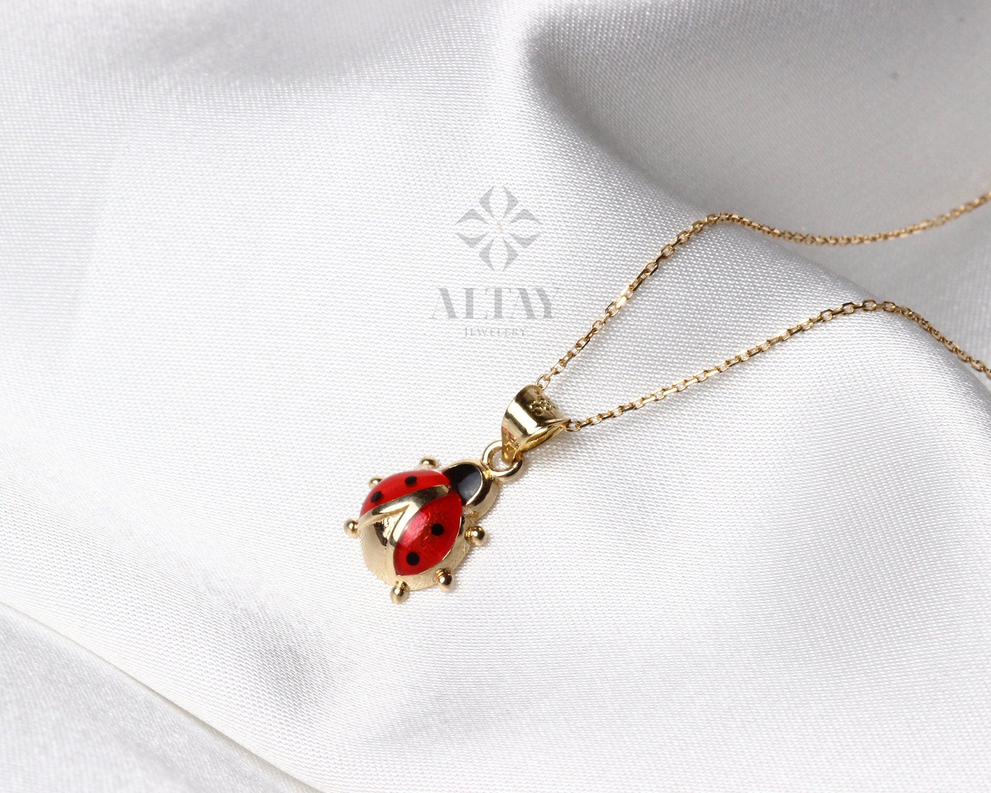 Gold Ladybug Pendant Necklace, 14K Gold Dainty Animal Layering Choker, Minimal Everyday Jewelry, Enamel Red Good Luck Charm, Gift for Her