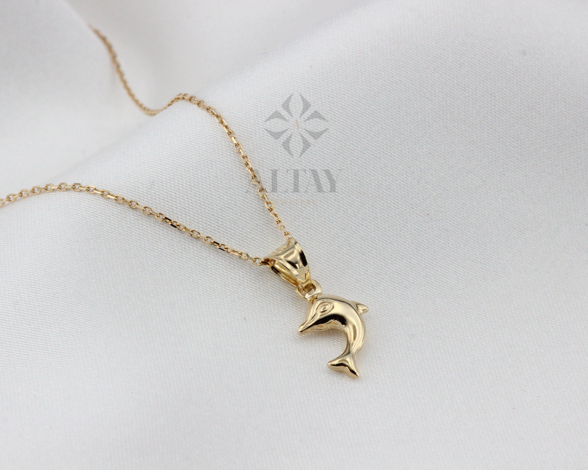 14K Gold Dolphin Necklace, Dolphin Pendant, Dolphin Fish Charm, Ocean Choker Charm, Valentine's Day Gift, Animal Jewelry, Gift for Her