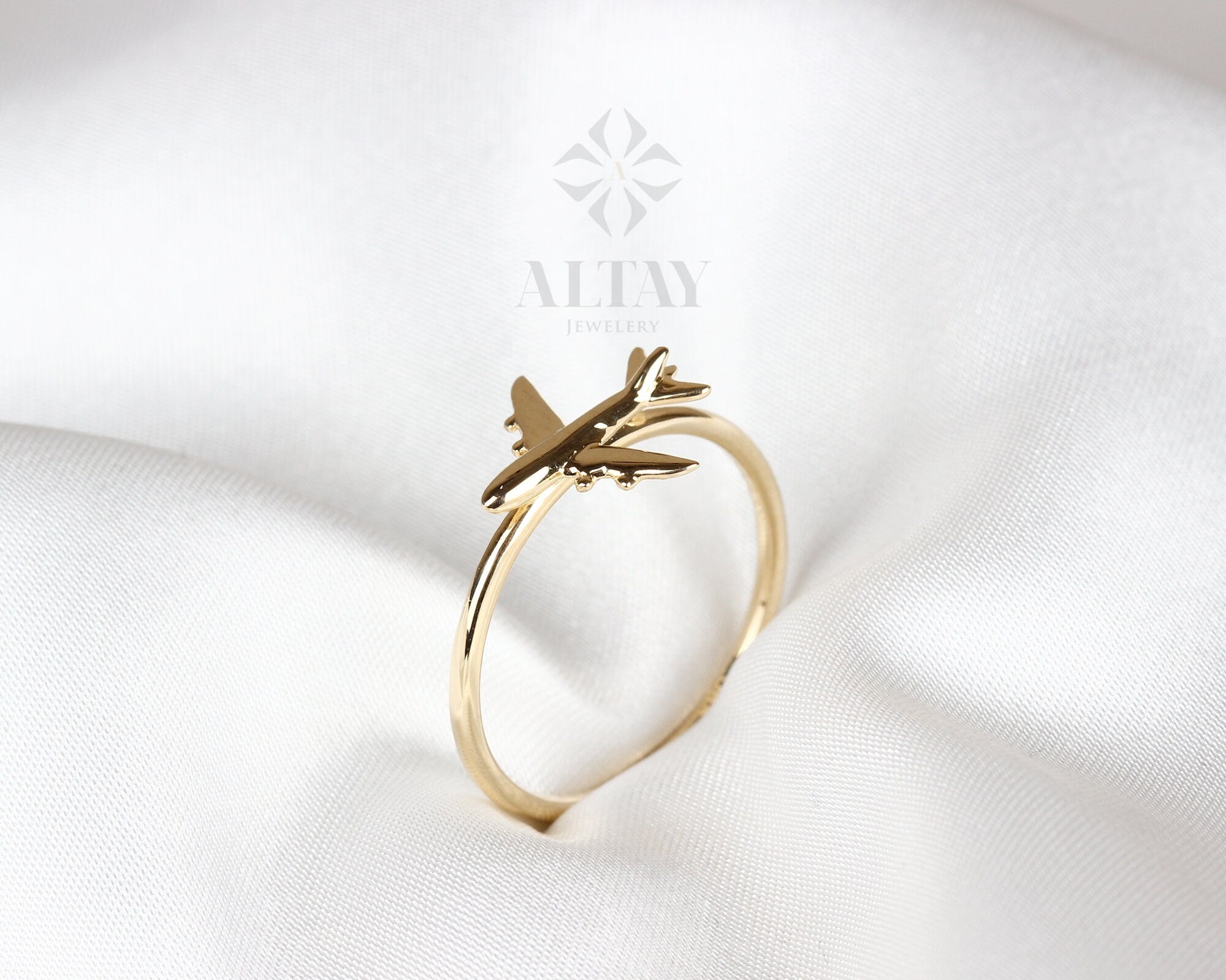 14K Gold Airplane Ring, Aviation Gifts, Plane Gold Ring, Female Pilot Gift, Travel Lover Ring, Minimal Flight Attendant Ring, Gift for Her