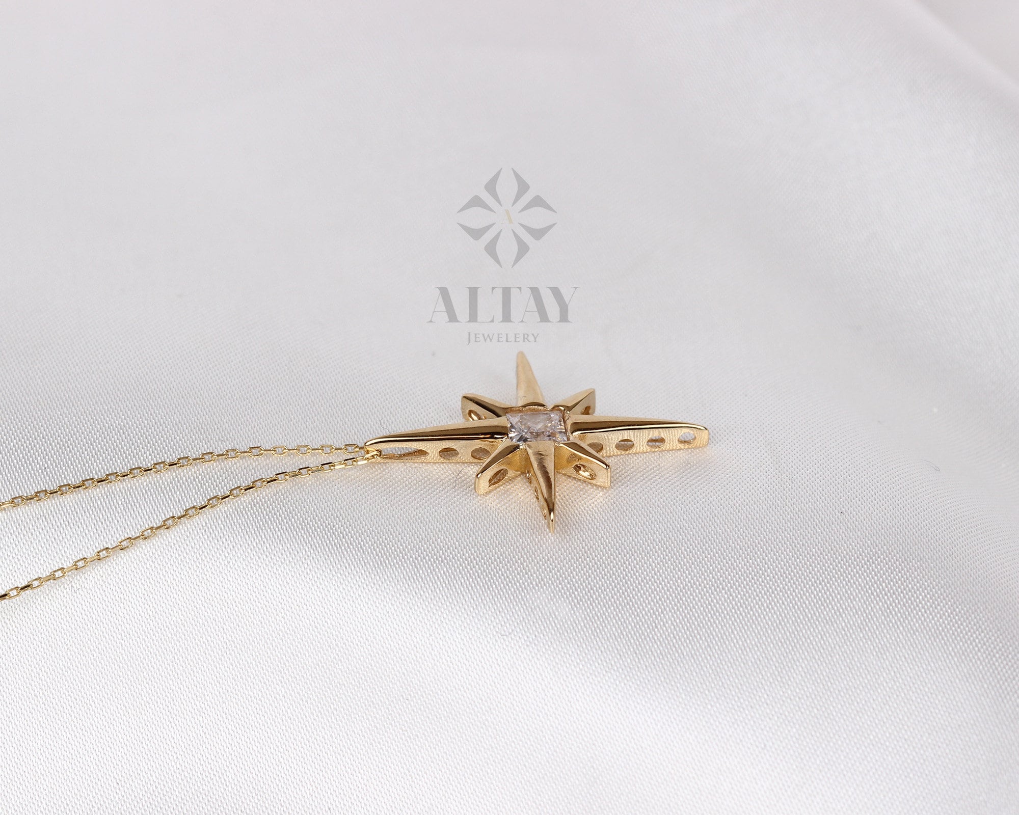 14K Gold North Star Necklace, Celestial North Star Pendant, Gift for Her, Minimalist, Dainty Layering Chain, Christmas, Valentines Day Gift
