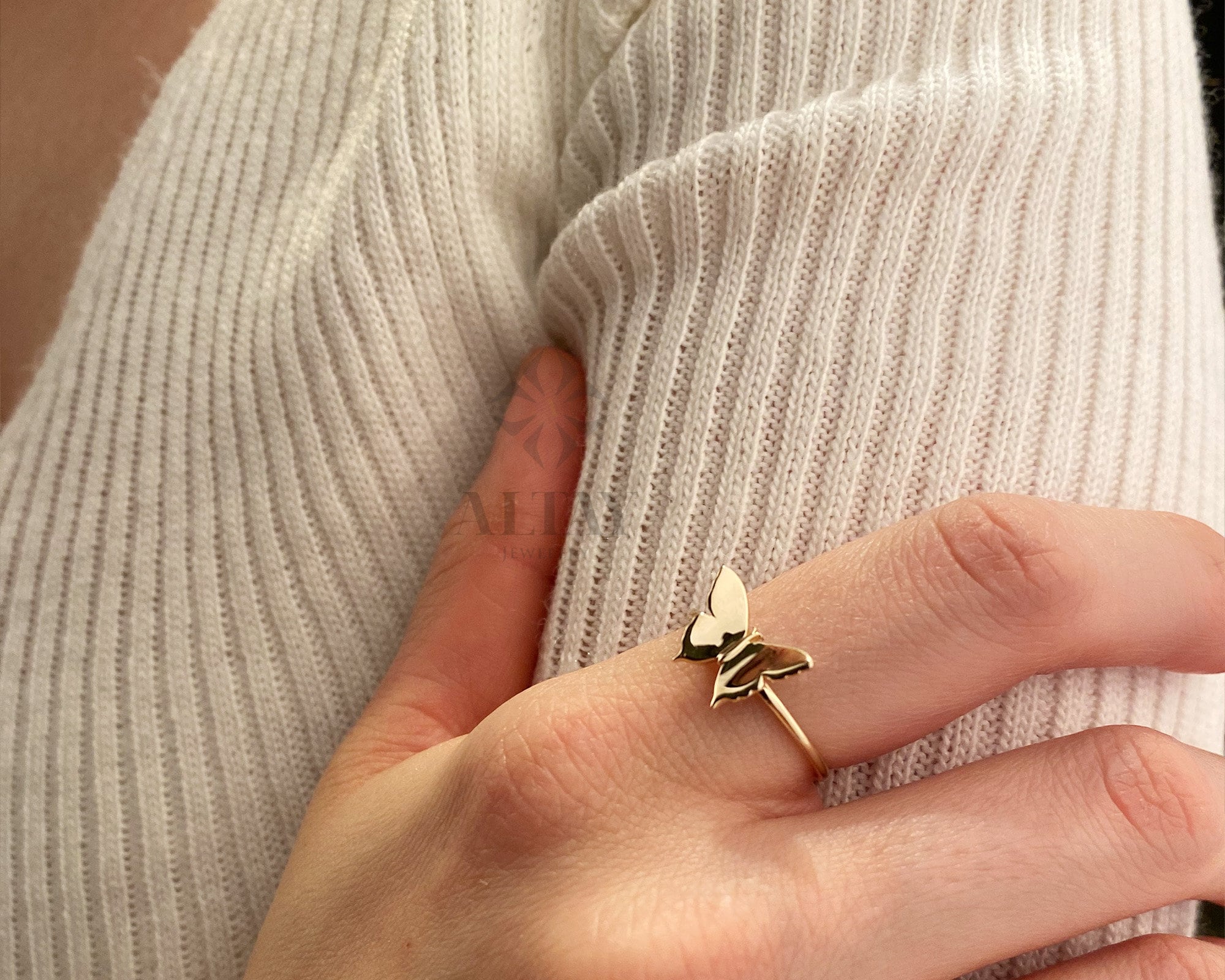 14K Gold Butterfly Ring, Dainty Gold Stacking Ring, Statement Valentine's Day Ring, Minimalist Everyday Fine Jewelry, Gift for Her,