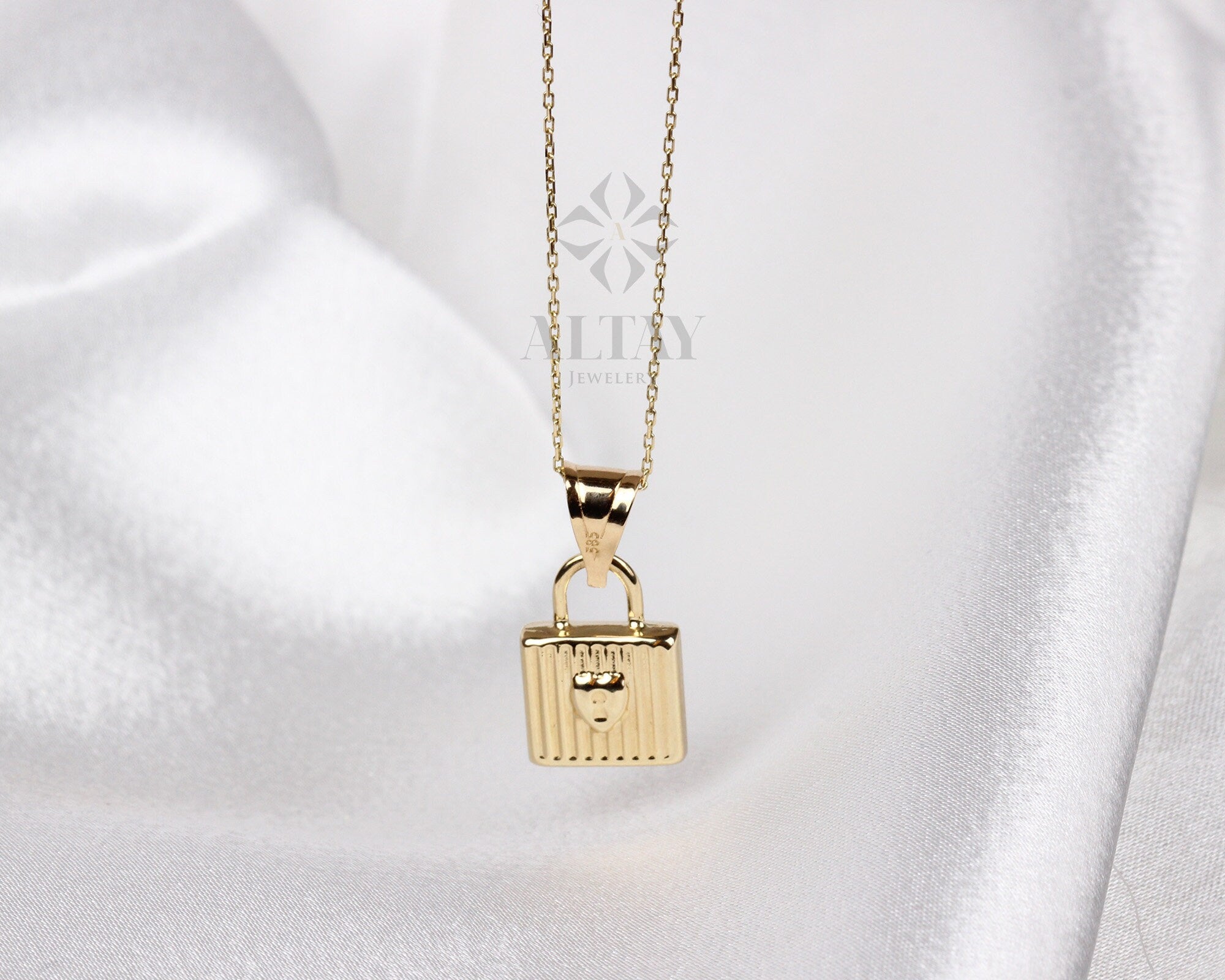 14k Gold Lock Necklace, Little Gold Lock Charm Necklace, Padlock Charm, Holiday Gift, Lock Necklace, Dainty Lovers Necklace, Gift for Her