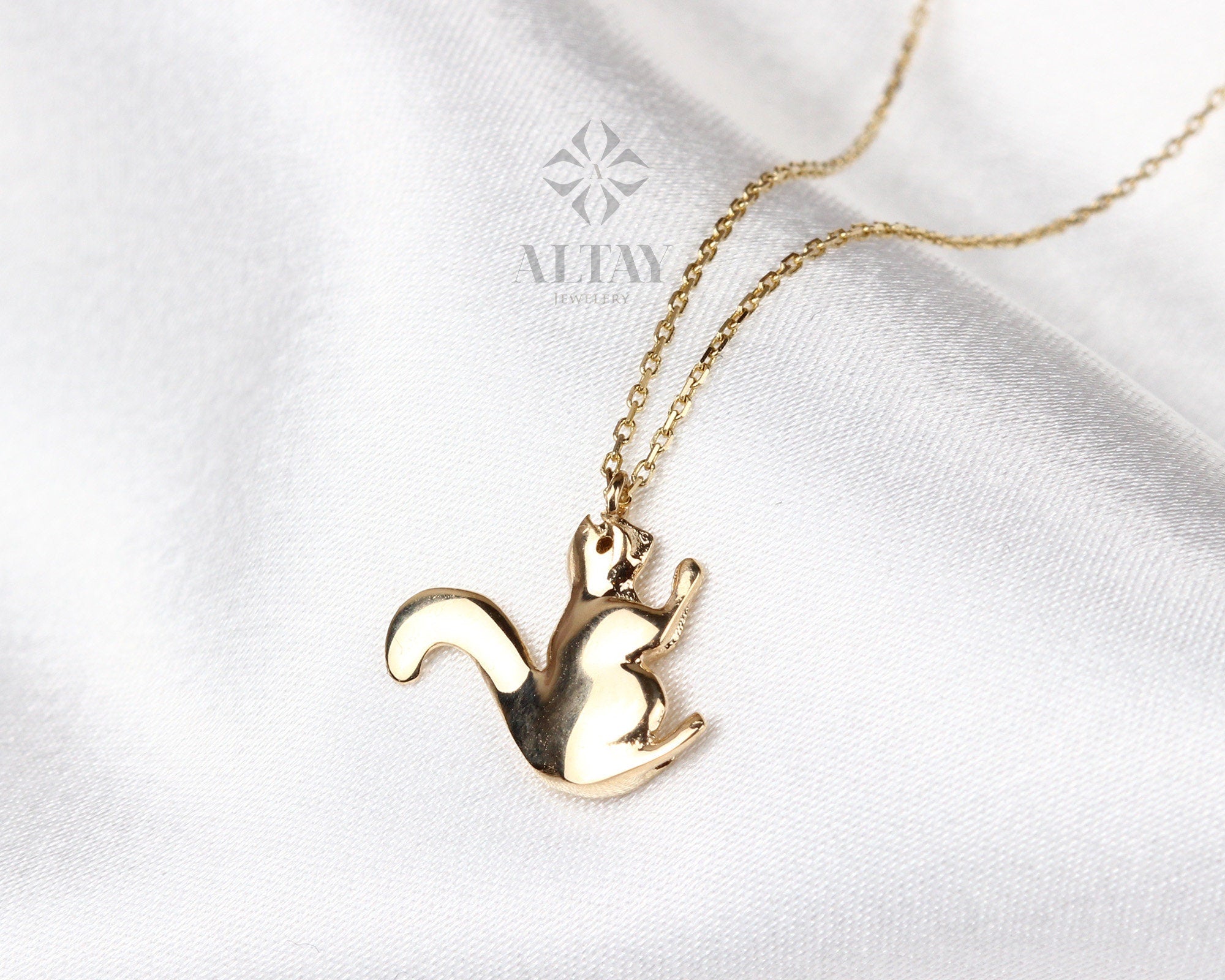 14K Gold Squirrel Necklace, Squirrel Charm Pendant, Good Luck Layering Chain Choker, Animal Pendant, Dainty Gold Charm Jewelry, Gift for Her