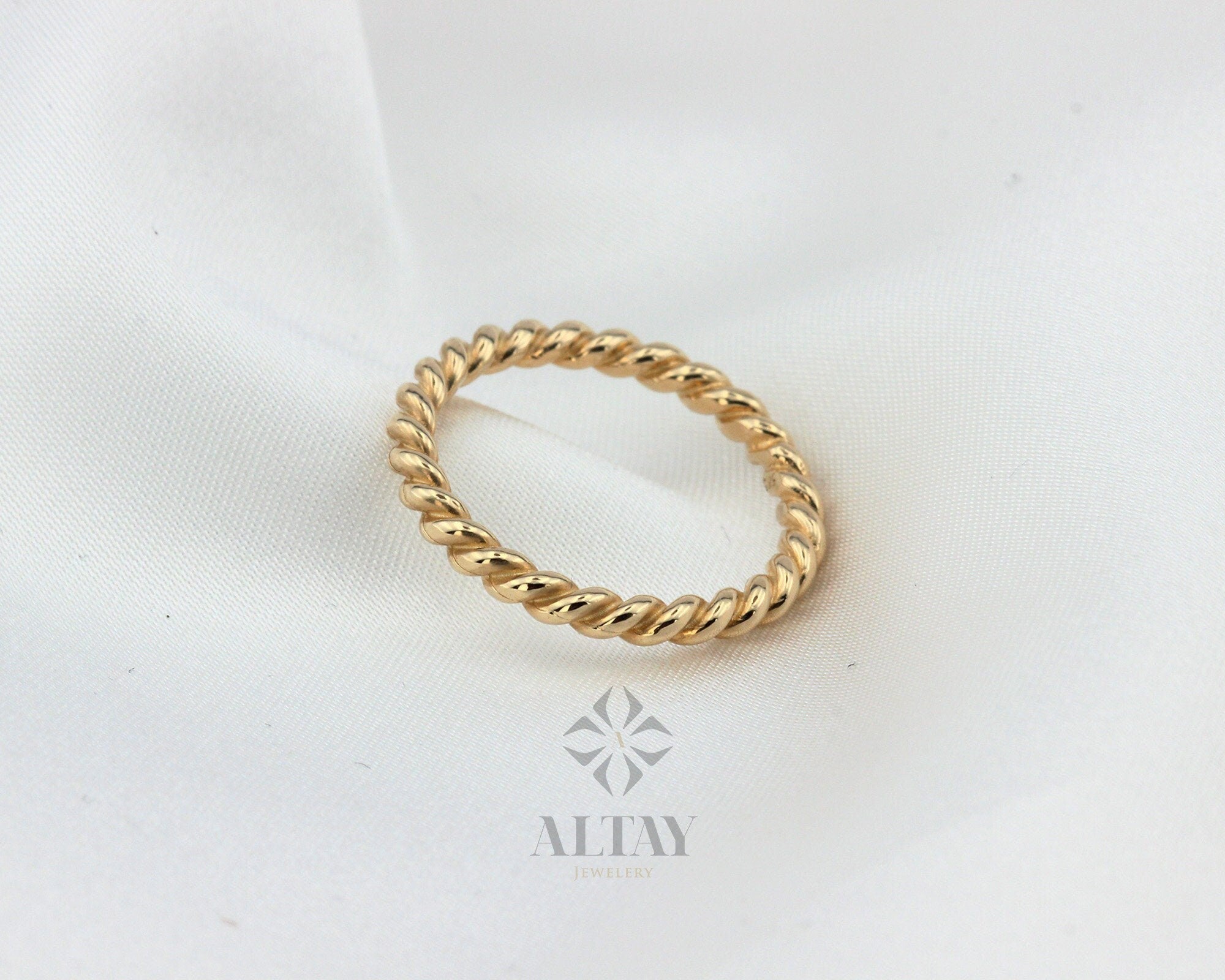 14K Solid Gold Twist Ring, Rope Style Twisted Gold Ring, Dainty Stacking Ring, Simple Delicate Stack Twist Ring, Thin Twist Wedding Band