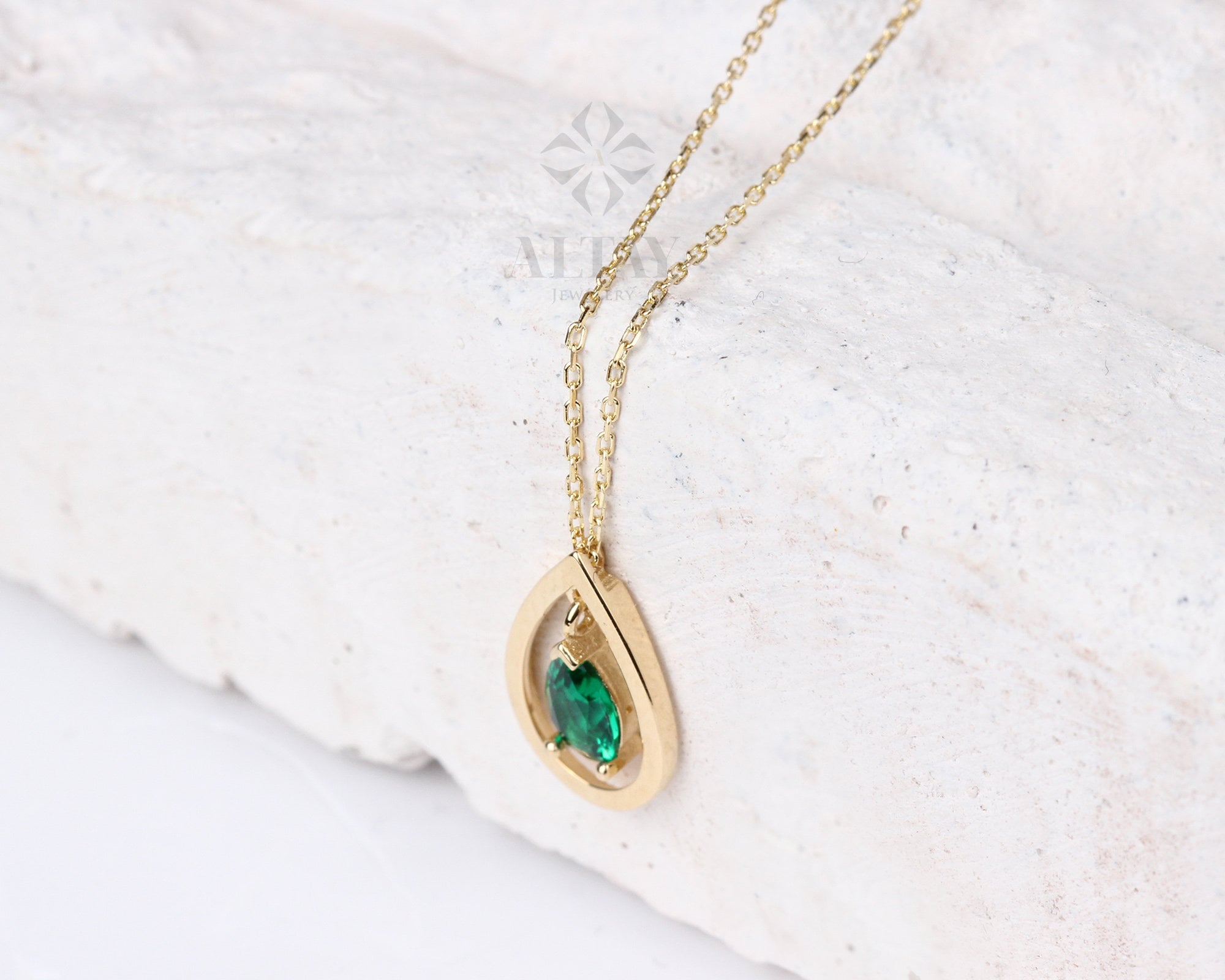 14K Gold Emerald Necklace, Pear Shape Emerald Pendant, Teardrop Green Charm, May Birthstone, Dainty Emerald Necklace, Anniversary Gift