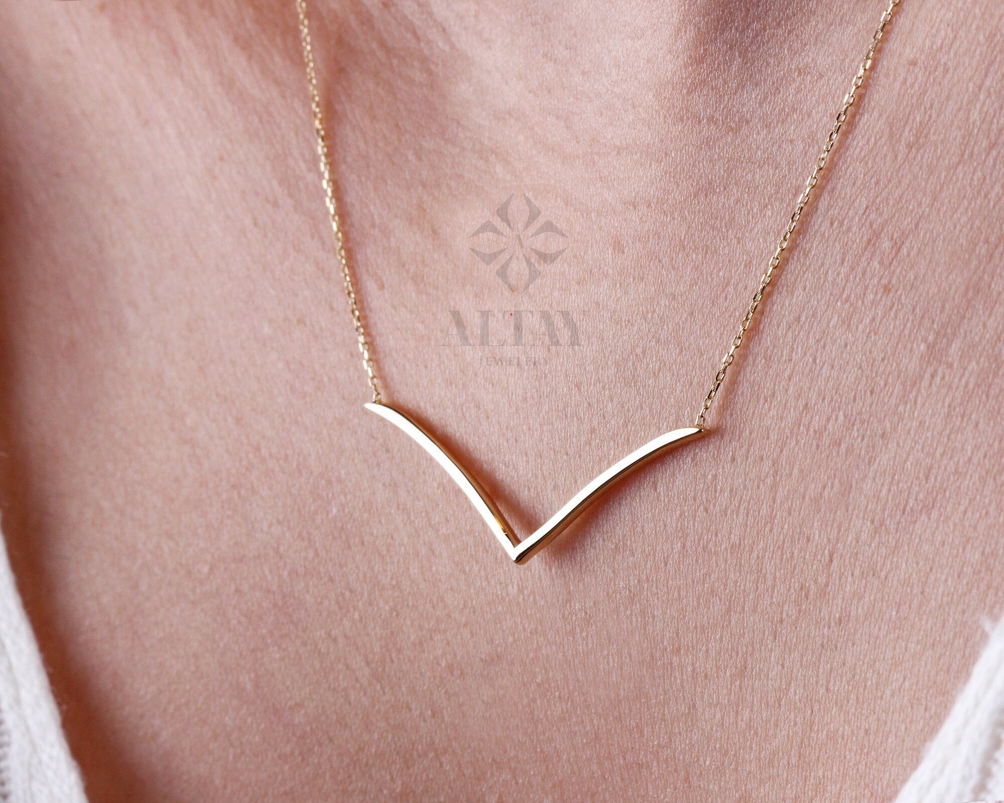 14K Gold V Shaped Necklace, Chevron Necklace, Dainty V Pendant, Minimalist Geometric Chevron V Charm, Wedding Necklace, Gift For Her