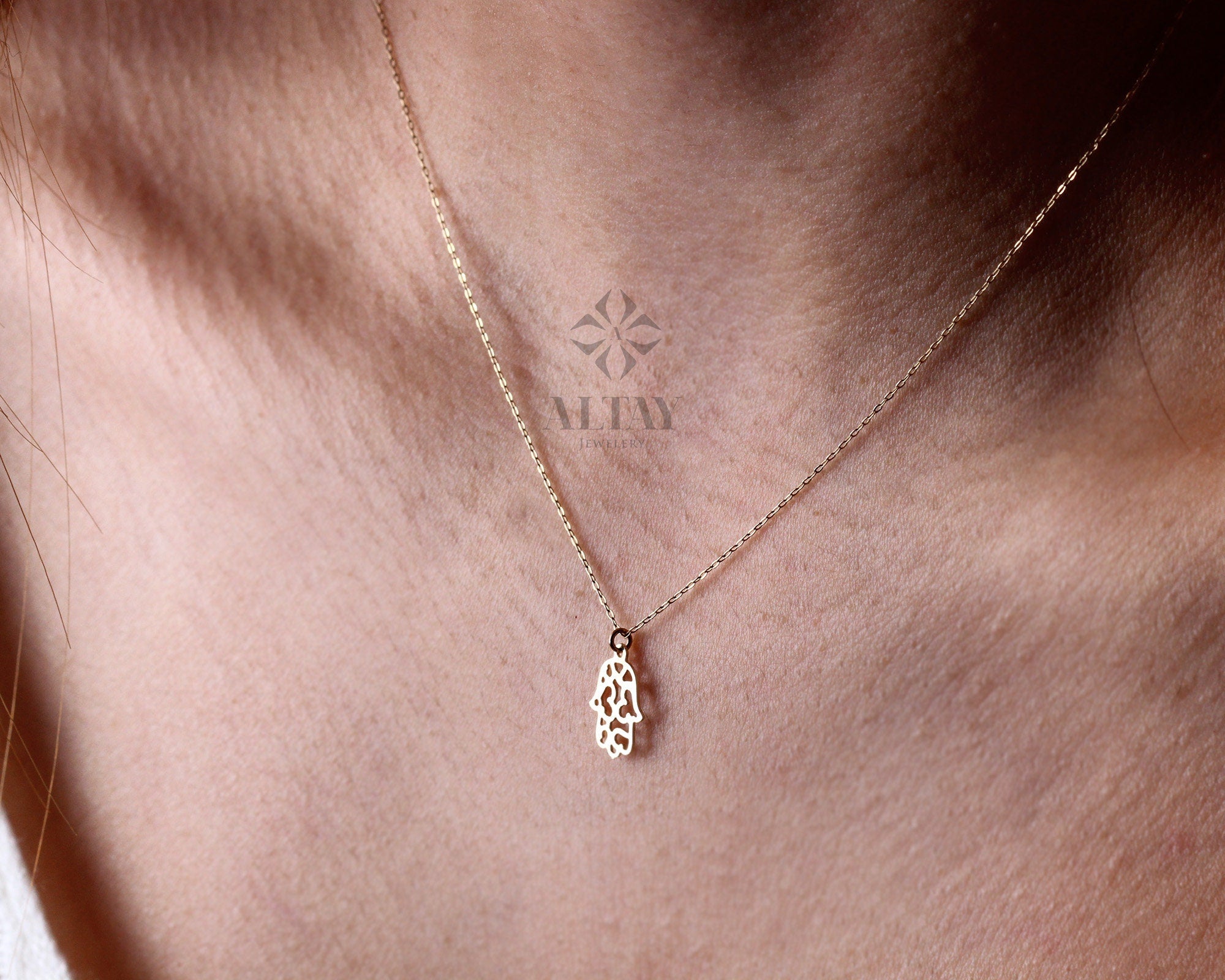 14K Gold Hamsa Necklace, Fatima Hand Pendant, Evil Eye Charm Pendant Choker, Religious Jewelry, Hand Charm, Minimalist Protection, Wife Gift