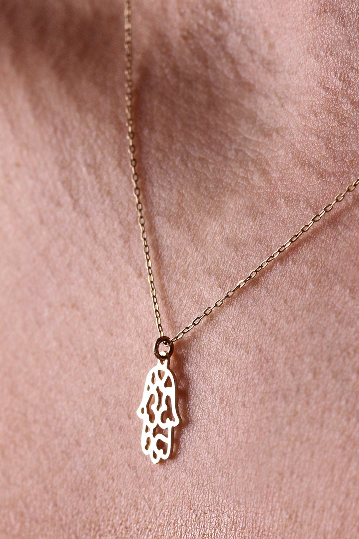 14K Gold Hamsa Necklace, Fatima Hand Pendant, Evil Eye Charm Pendant Choker, Religious Jewelry, Hand Charm, Minimalist Protection, Wife Gift
