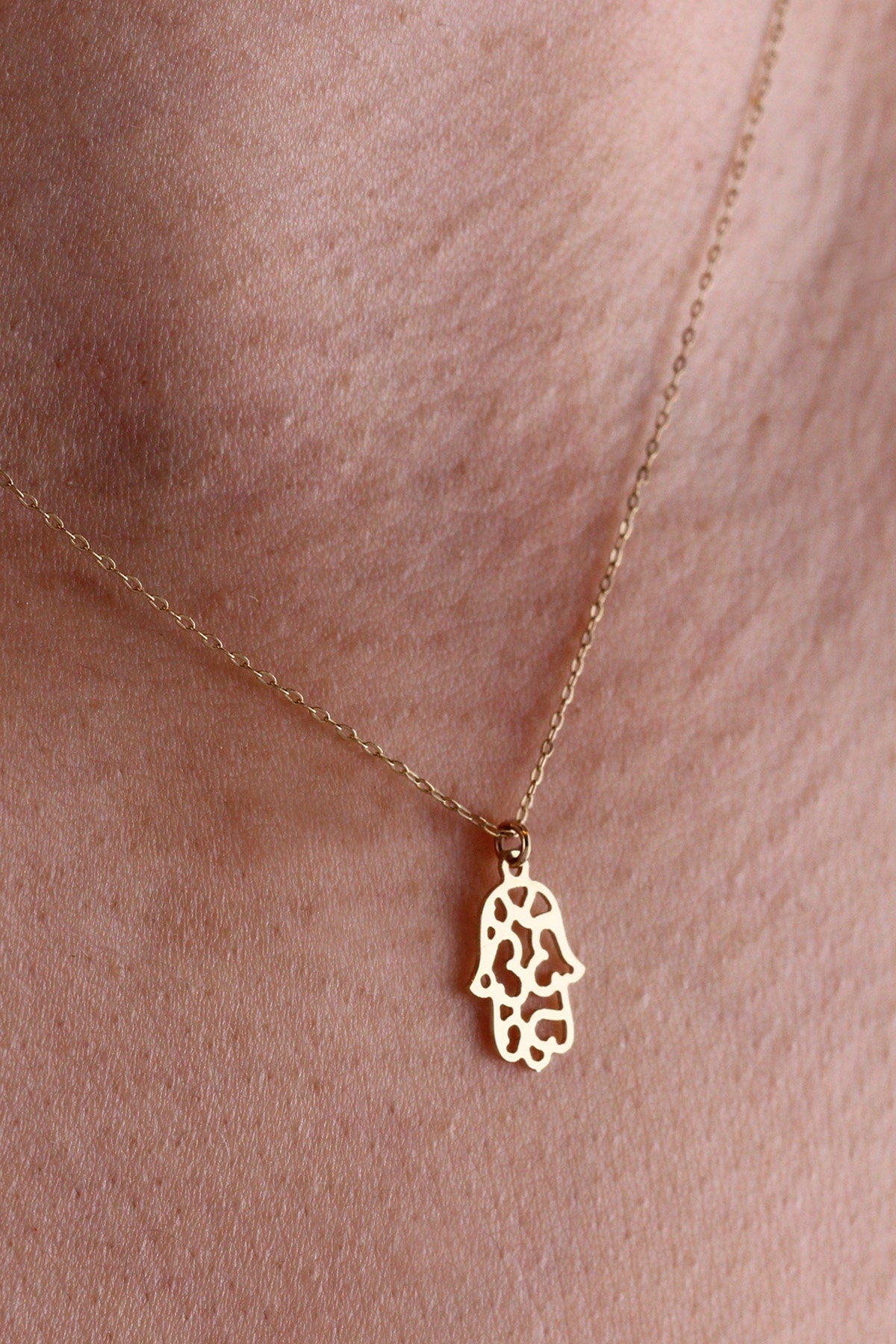 14K Gold Hamsa Necklace, Fatima Hand Pendant, Evil Eye Charm Pendant Choker, Religious Jewelry, Hand Charm, Minimalist Protection, Wife Gift