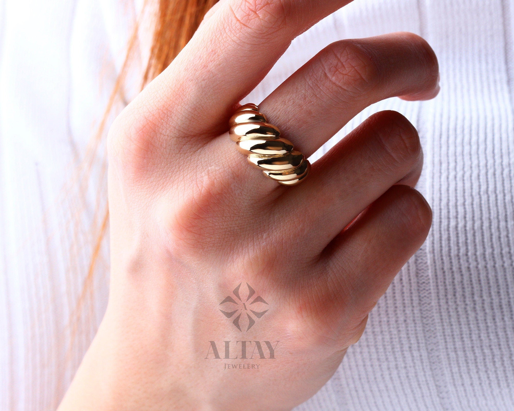 14K Gold Dome Croissant Ring, Dome Ring, Large Bubble Ring, Bold Croissant Ring, Dainty Twist Dome Ring, Delicate Dome Ring, Statement Ring