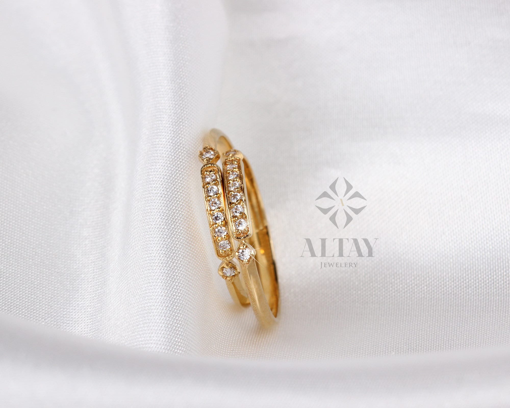 14K Gold Vintage Diamond Ring, Vintage Style Solid Gold Stackable Ring, Dainty Gold Elegant Ring, Art Deco Wedding Band Ring, Half Eternity