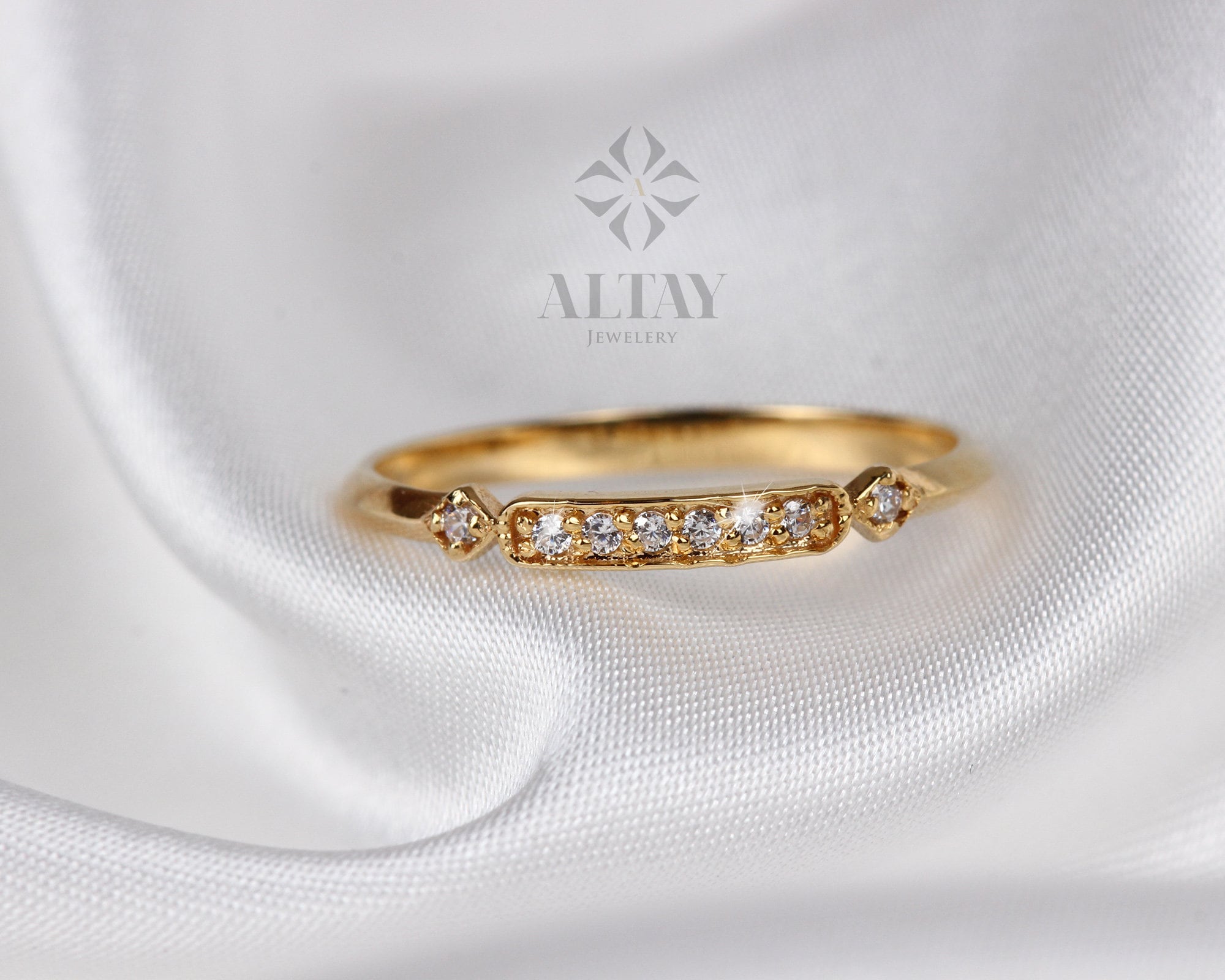 14K Gold Vintage Diamond Ring, Vintage Style Solid Gold Stackable Ring, Dainty Gold Elegant Ring, Art Deco Wedding Band Ring, Half Eternity