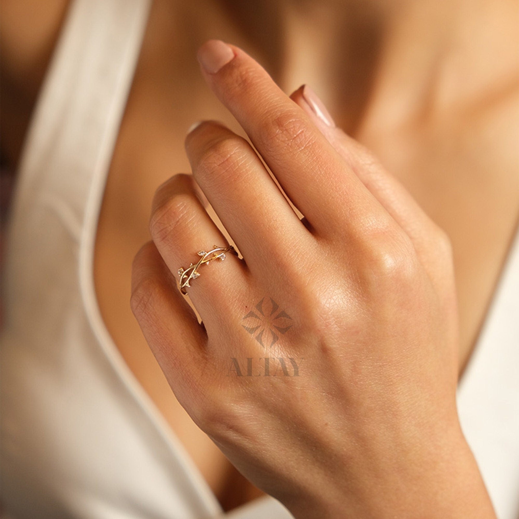 14K Gold Leaf Branch Ring, Gold Leaf Twig Ring, Gold Vine Ring, Layering Ring, Vine Ring, Laurel Ring, Nature Jewelry, Tree Ring, Gift