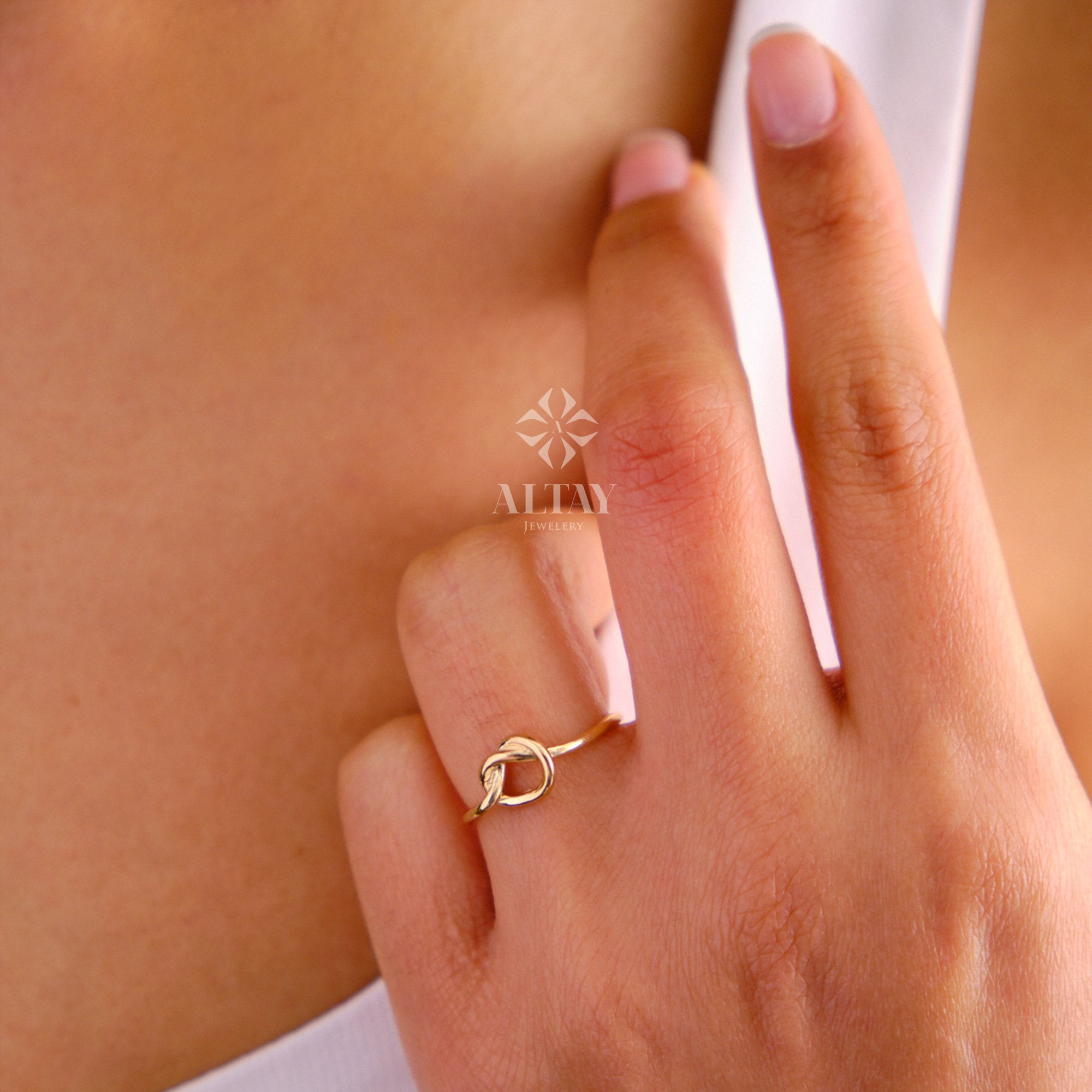 14K Solid Gold Knot Ring, Tie The Knot Ring, Dainty Knot Ring, Minimalist Fashion Stackable, Delicate, Pretzel Knot Ring, Twisted Wire Tie