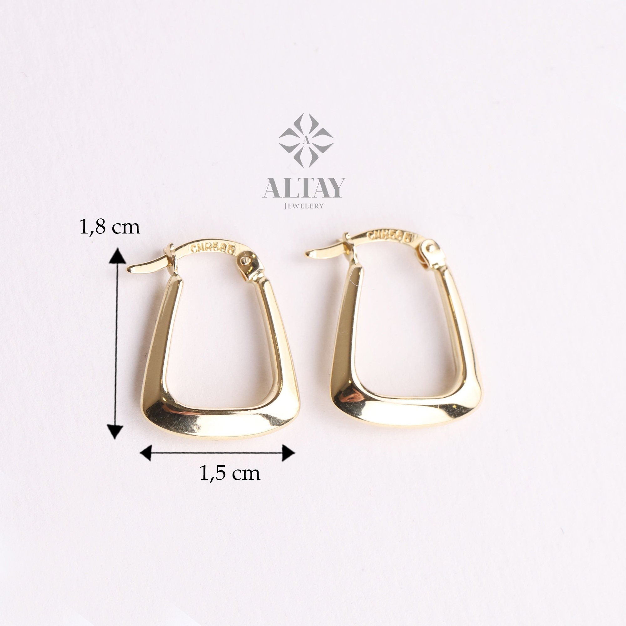 14K Gold Geometric Hoop Earring, Gold Square Huggie, Rectangle Hoop Huggie Earring, Minimal Everyday Huggie Earring, Stacking Hoop Huggie