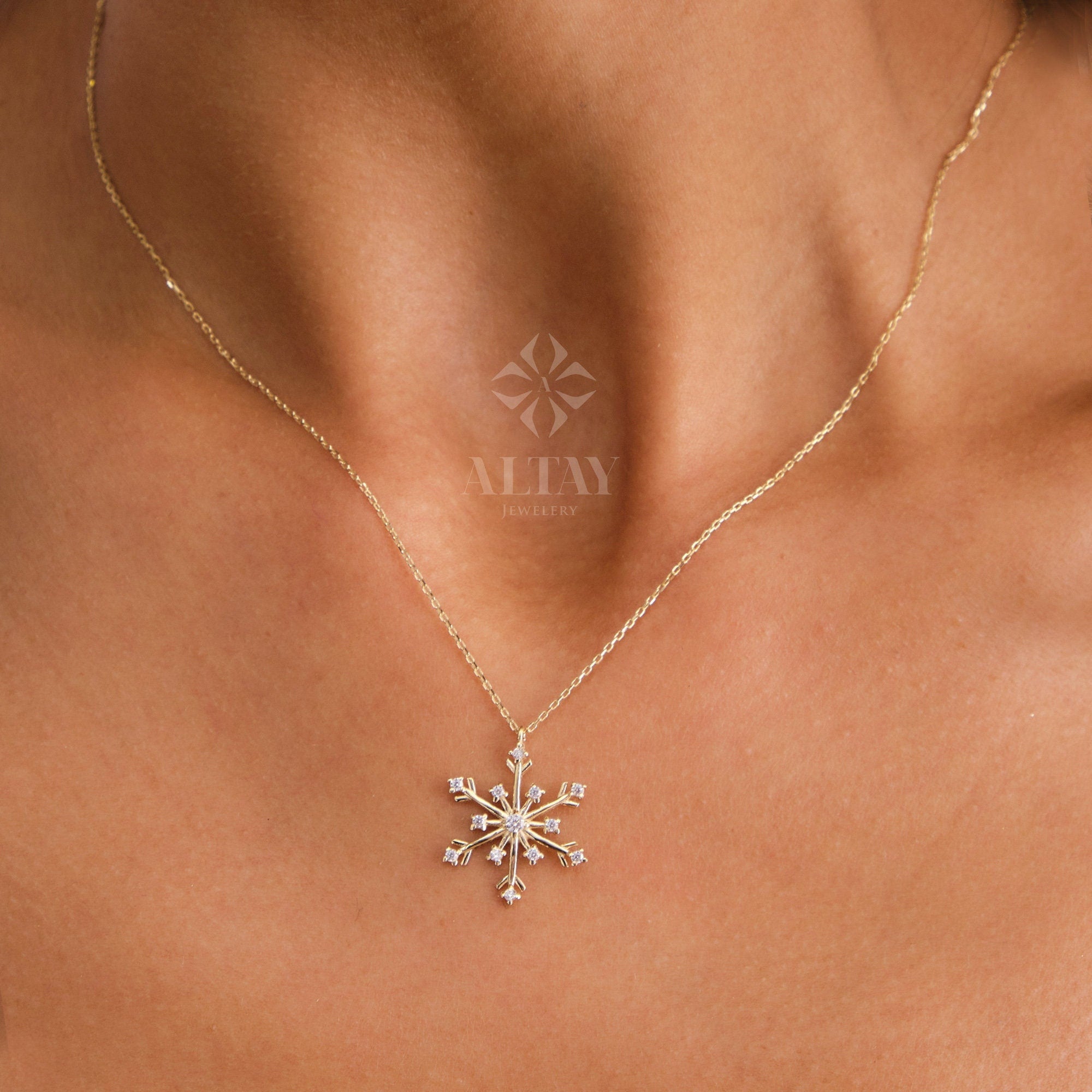 14K Snow Flake Necklace, Gold Snowflake Necklace, Customized Snowflake Necklace, Snow Delicate Dainty Necklace, Winter Necklace