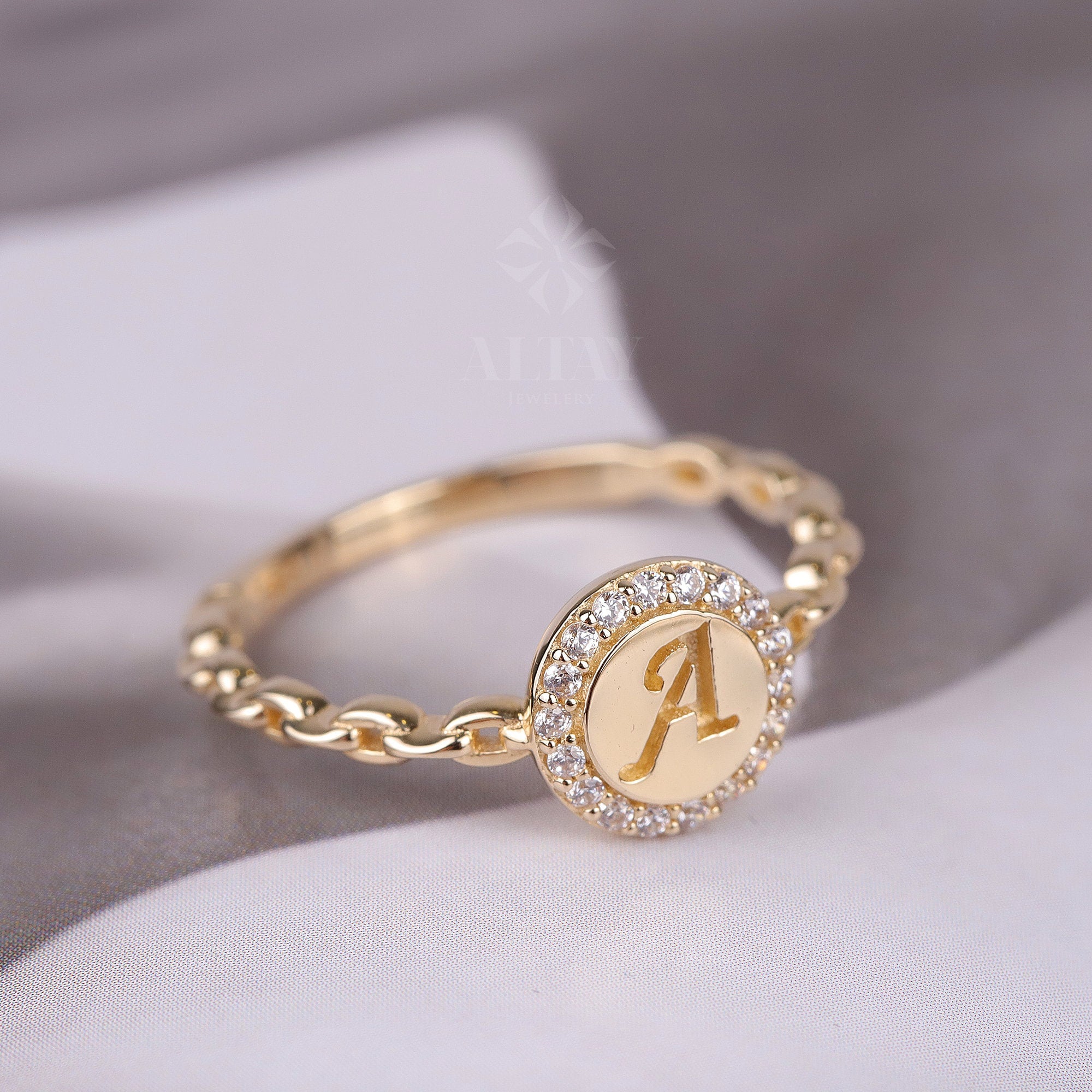 14K Gold Initial Ring, Round Signet Ring, Engraved Pinky Ring, Personalized Stacking Ring, Chain Band Ring, Custom Cursive Initial Ring