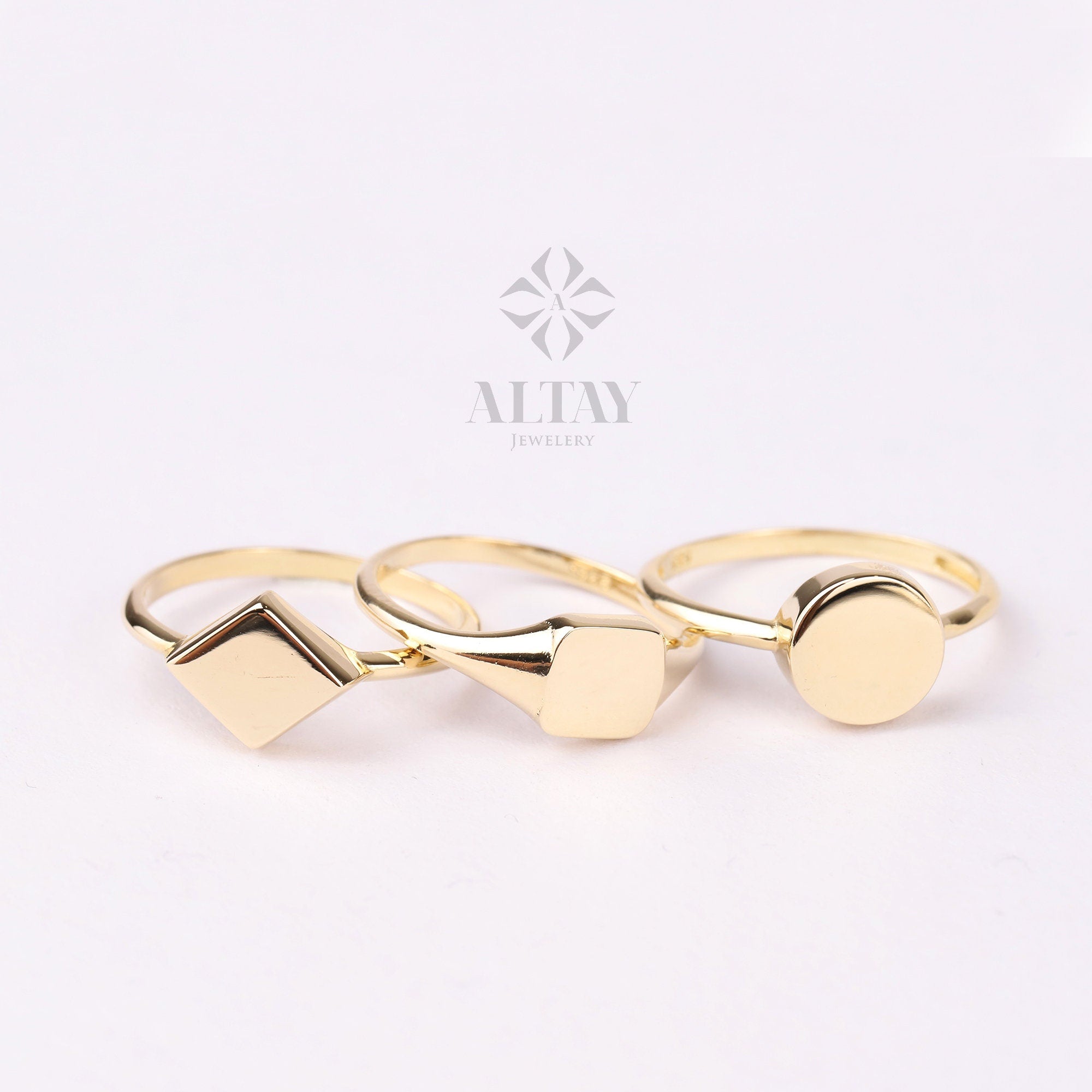 14K Gold Round Signet Ring, Personalized Initial Ring, Minimalist Ring, Gold Letter Ring, Dainty Letter Ring, Single Bead Pinky Ring, Gift