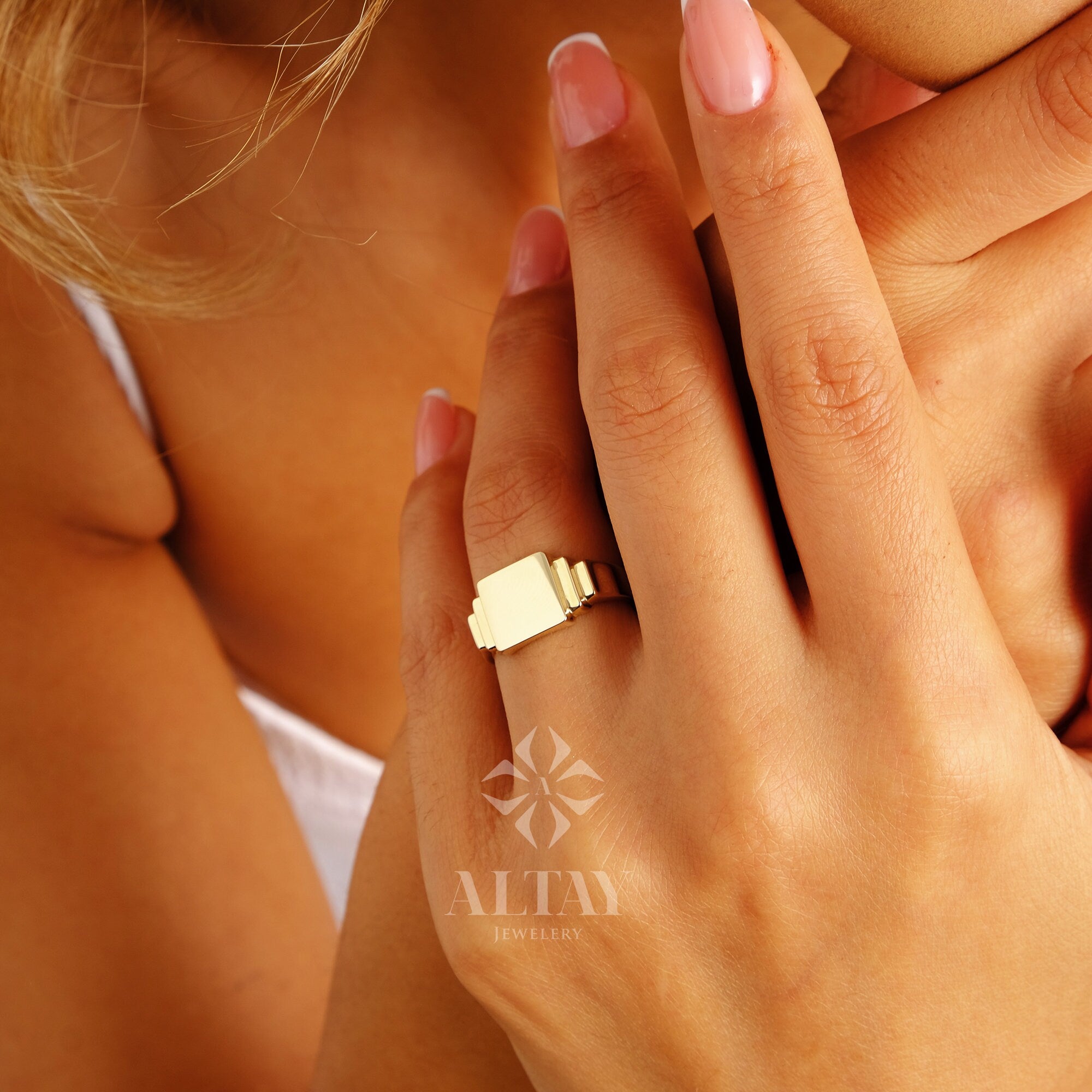 14K Gold Square Signet Ring, Personalized Signet Ring, Engraved Custom Signet Band, Handmade Signet Letter Ring, Monogram Ring, Pinky Ring