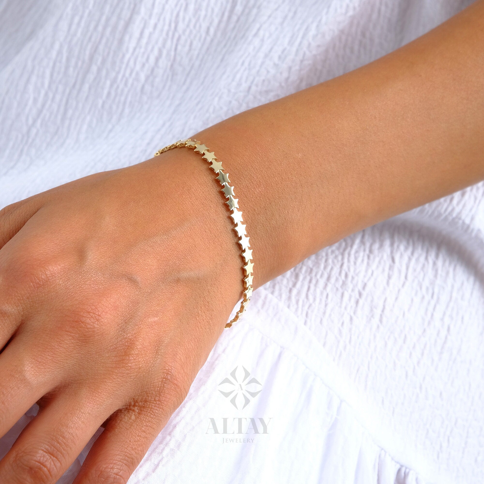 14K Gold Star Bracelet, Gold Multi Stars Bracelet, Dainty Celestial Jewelry, Minimalist Star Charm Bracelet, Anniversary Gift For Her