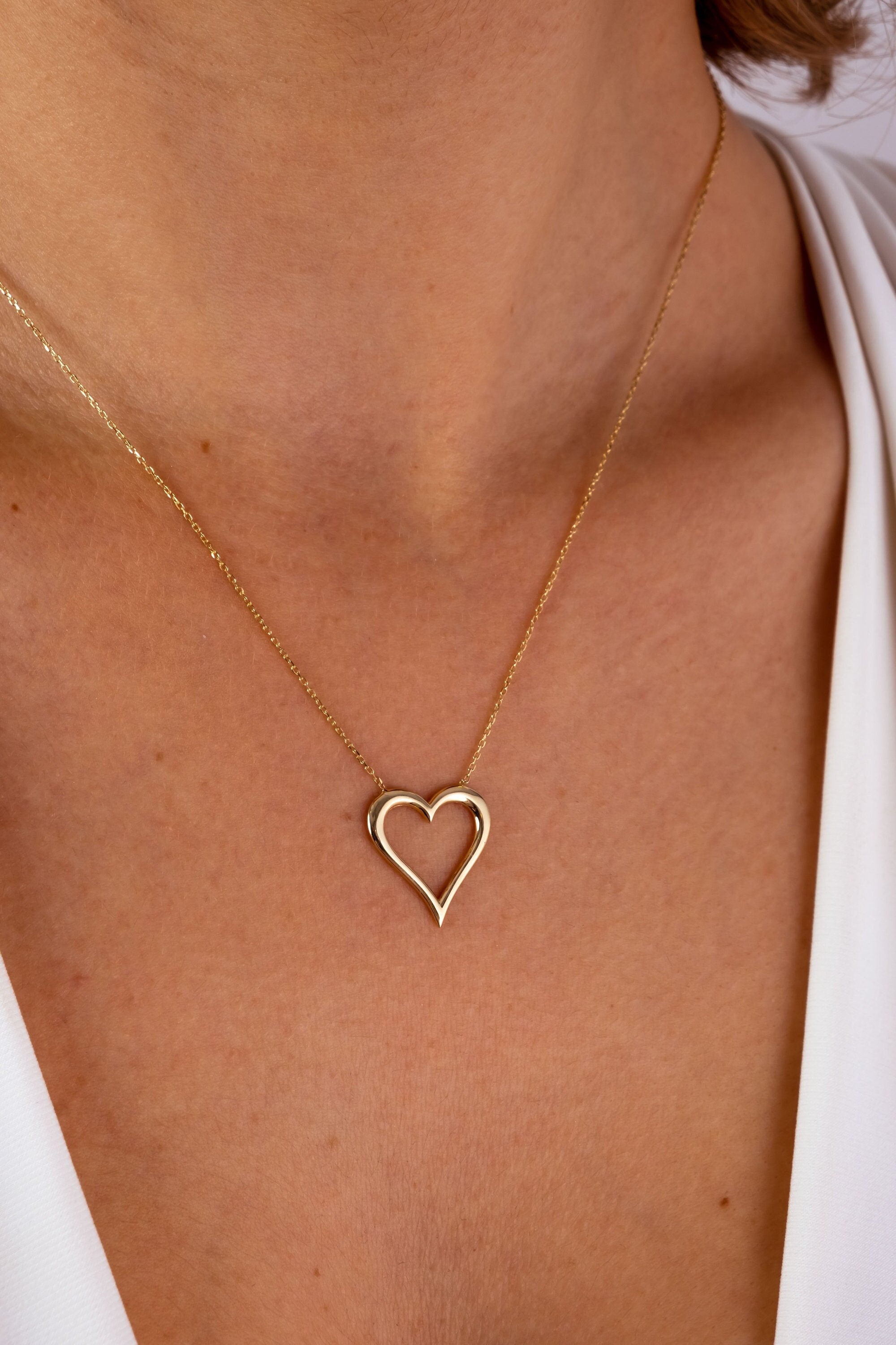 14K Gold Open Heart Necklace, Heart Pendant Necklace, Heart Outline Necklace, Love Charm Choker, Forever Love Necklace, Anniversary Gift