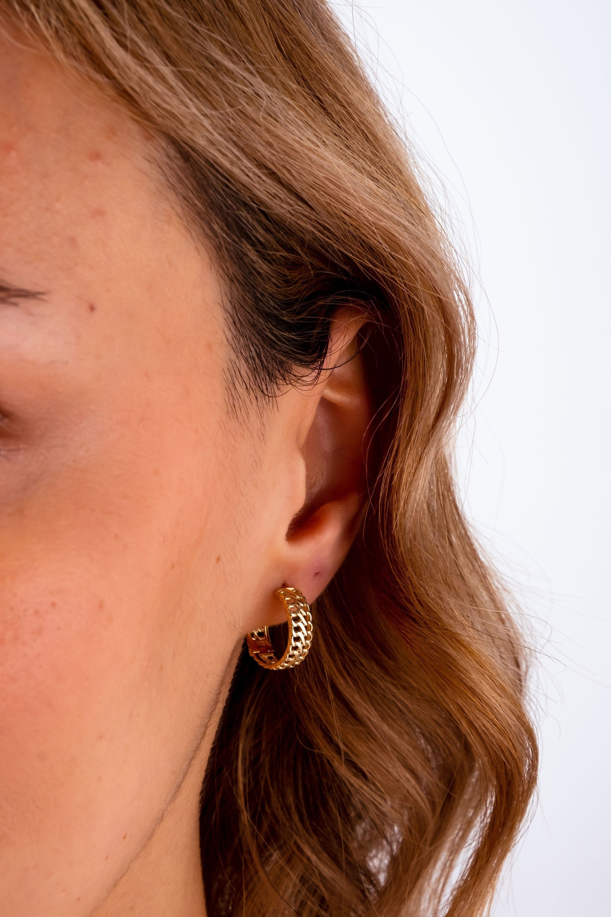 14K Gold Vienna Hoop Earrings, Vienna Hoop Earrings, Small Hoop Earrings, Huggie Hoop, Armoured Chain Hoop, Chunky Gold Hoop, Gift For Her
