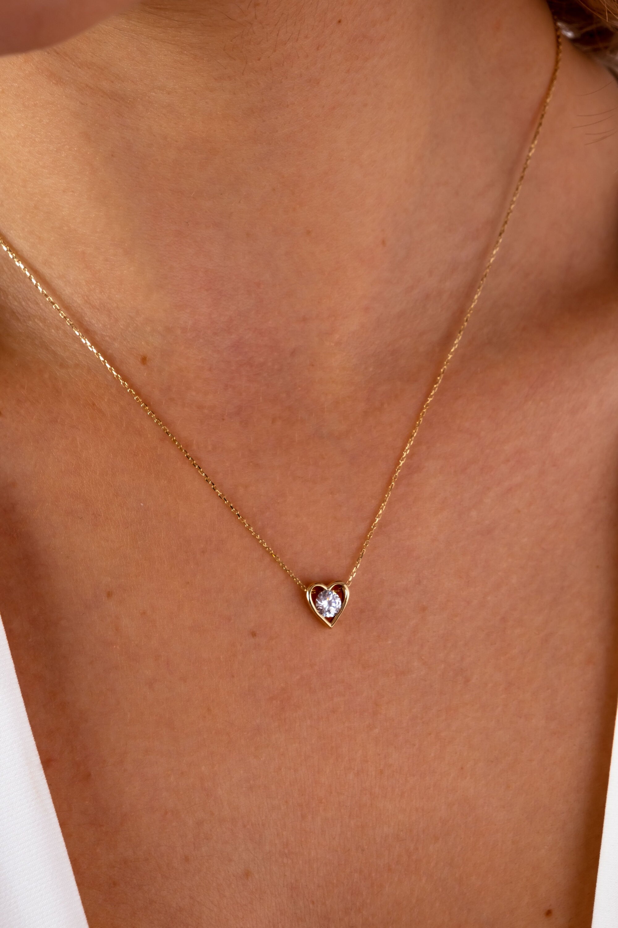 14K Gold Diamond Heart Necklace, Diamond Dainty Pendant, Small Love Charm, Meaningful Necklace, Gift for Her, Good Fortune Symbol, Delicate