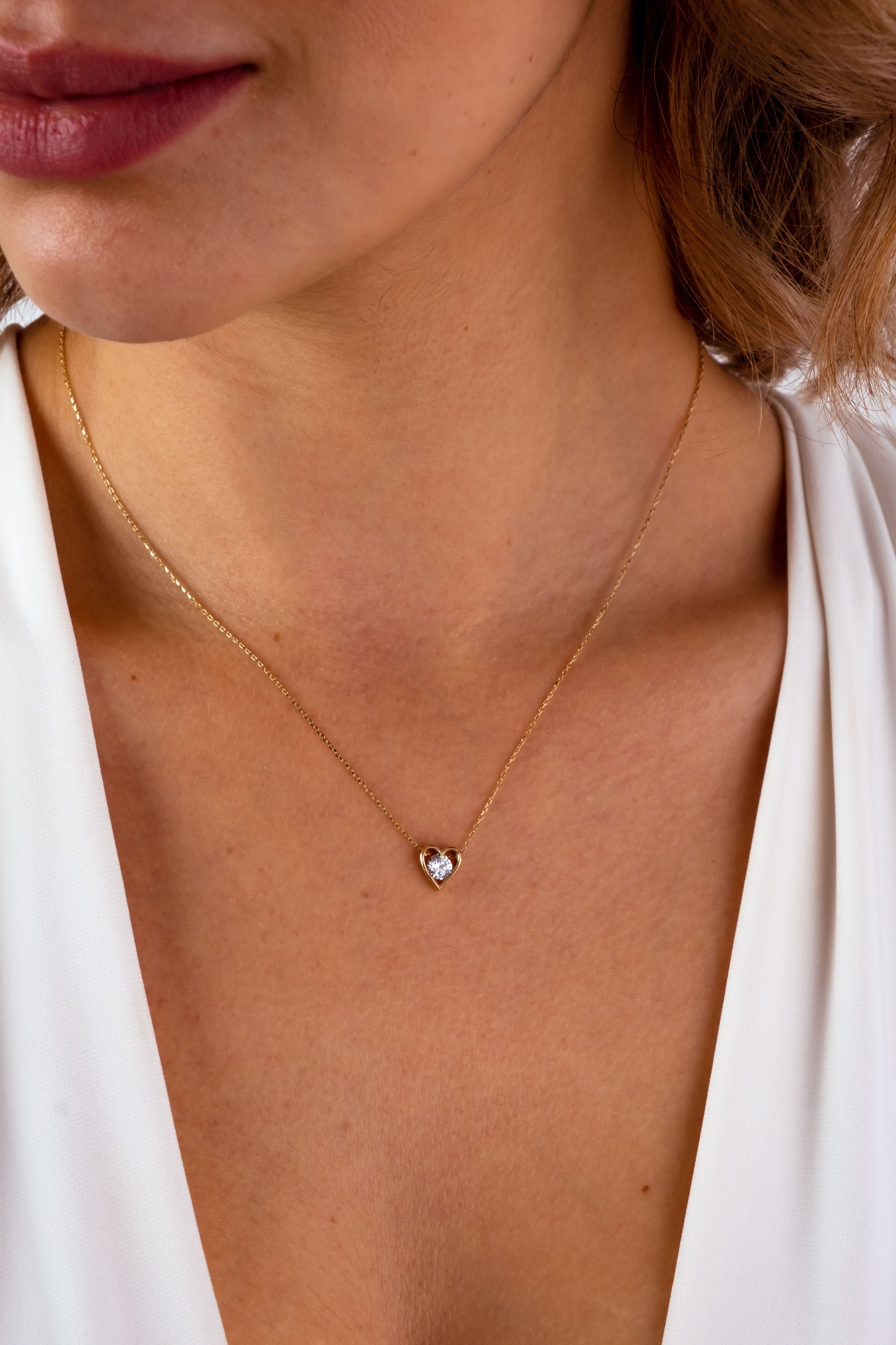 14K Gold Diamond Heart Necklace, Diamond Dainty Pendant, Small Love Charm, Meaningful Necklace, Gift for Her, Good Fortune Symbol, Delicate