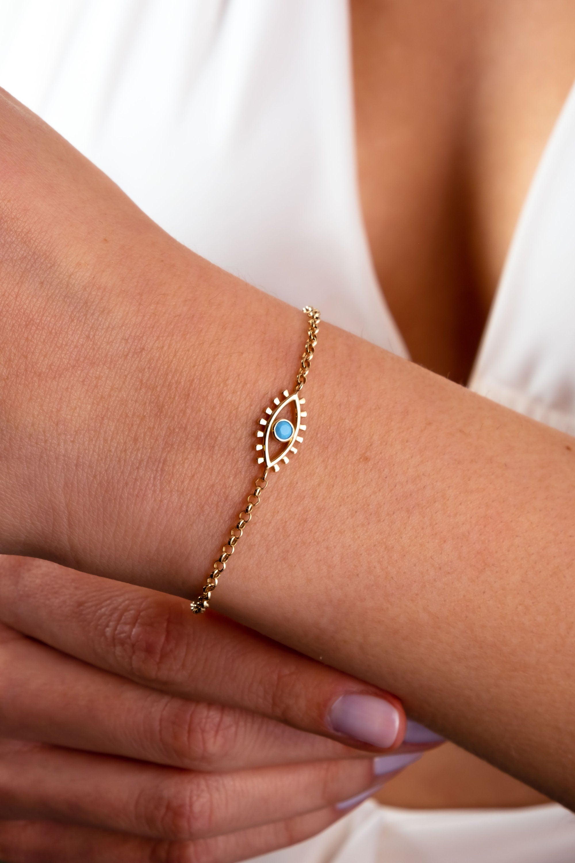 14K Gold Evil Eye Bracelet, Rolo Chain Link Evil Eye Bracelet, Dainty Bracelet, Evil Eye Lashes Jewelry, Maid of Honor Gift, Gift for Her