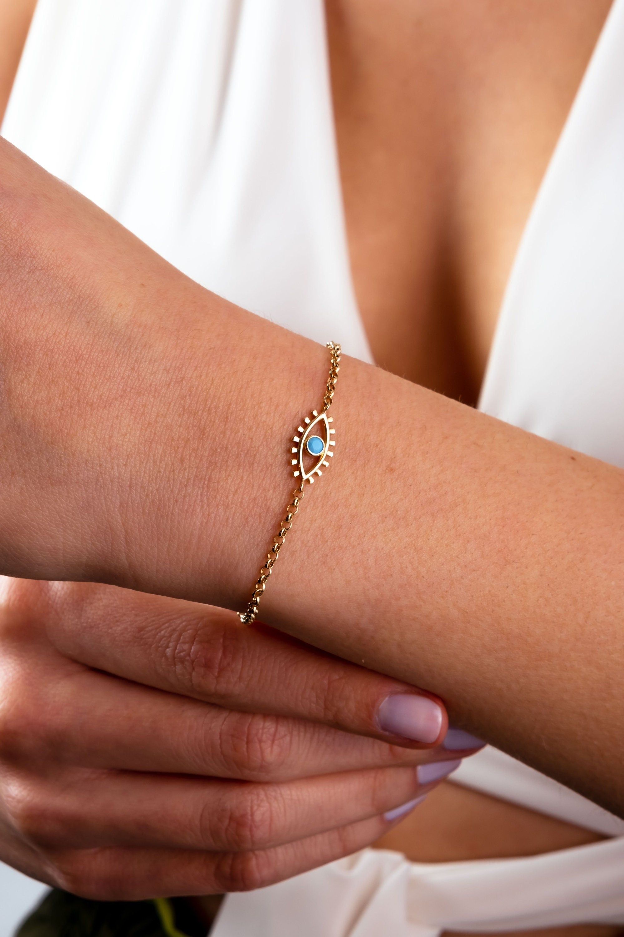 14K Gold Evil Eye Bracelet, Rolo Chain Link Evil Eye Bracelet, Dainty Bracelet, Evil Eye Lashes Jewelry, Maid of Honor Gift, Gift for Her
