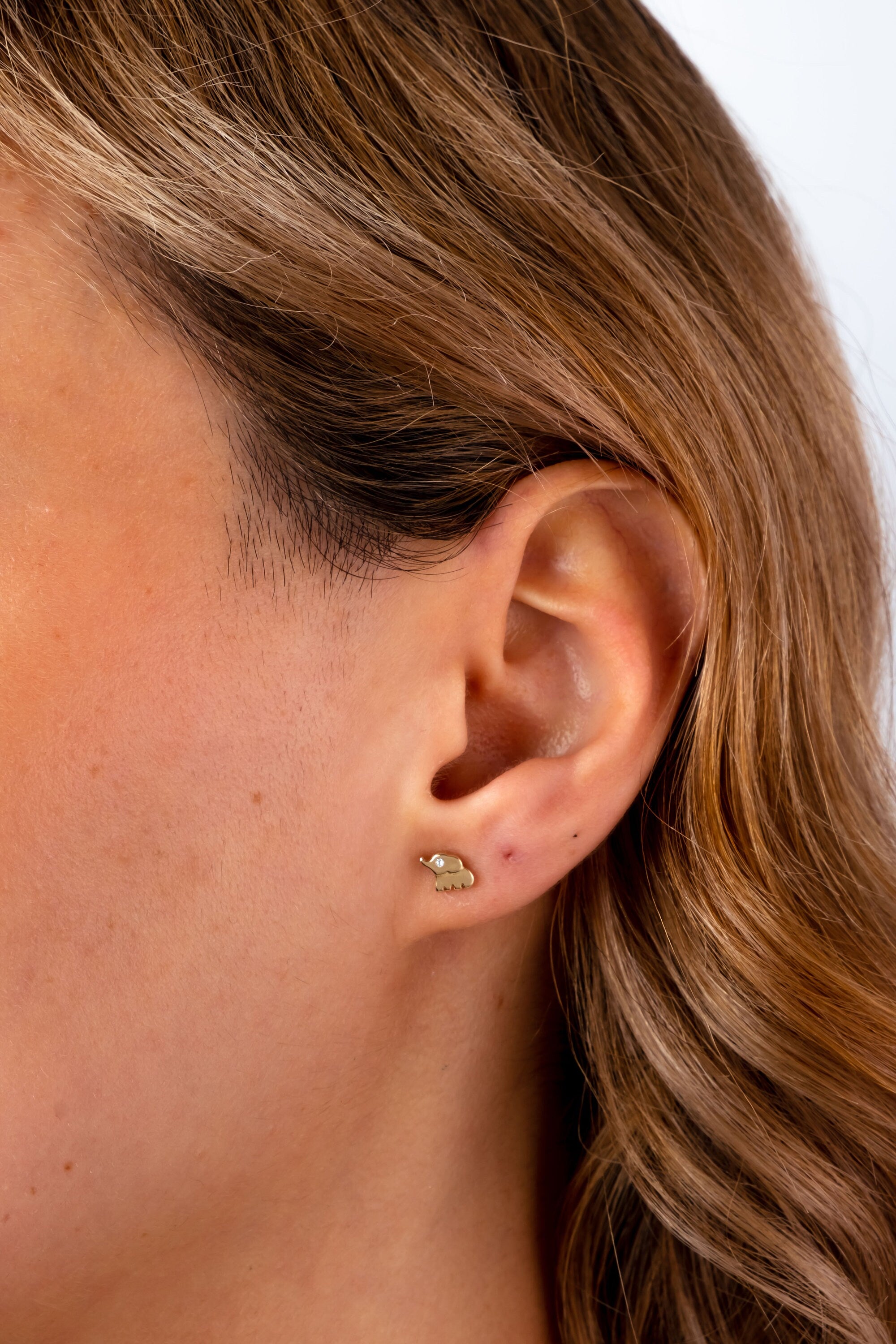 14K Gold Elephant Stud Earrings, Cz Diamond Minimalist Earrings, Tiny Cute Elephant Stud Earrings with Simulated Diamond