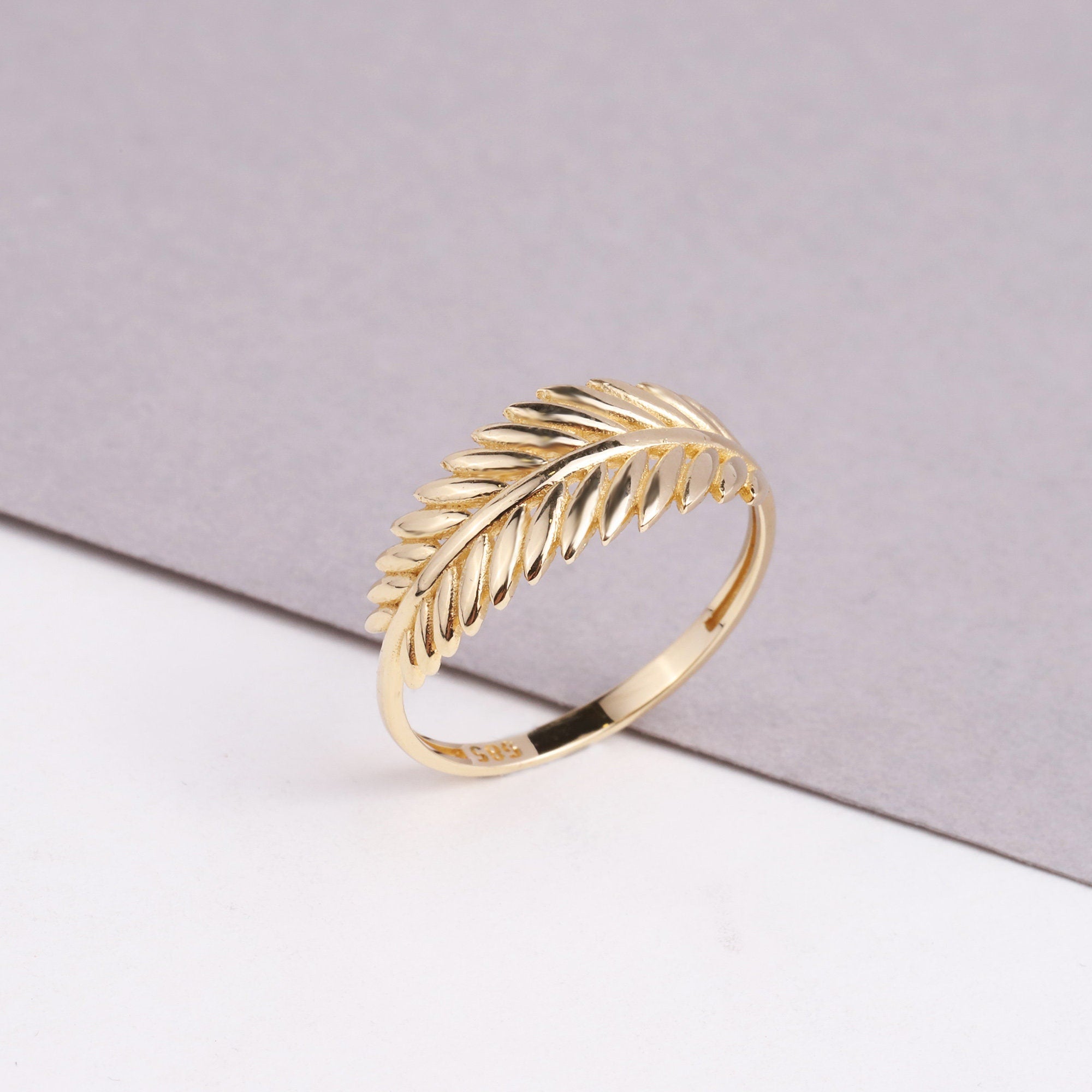 14K Solid Gold Laurel Ring, Laurel Wreath Ring, Leaf Branch Ring, Dainty Ring, Vine Ring Band, Leaf Design Ring, Dainty Stacking Ring