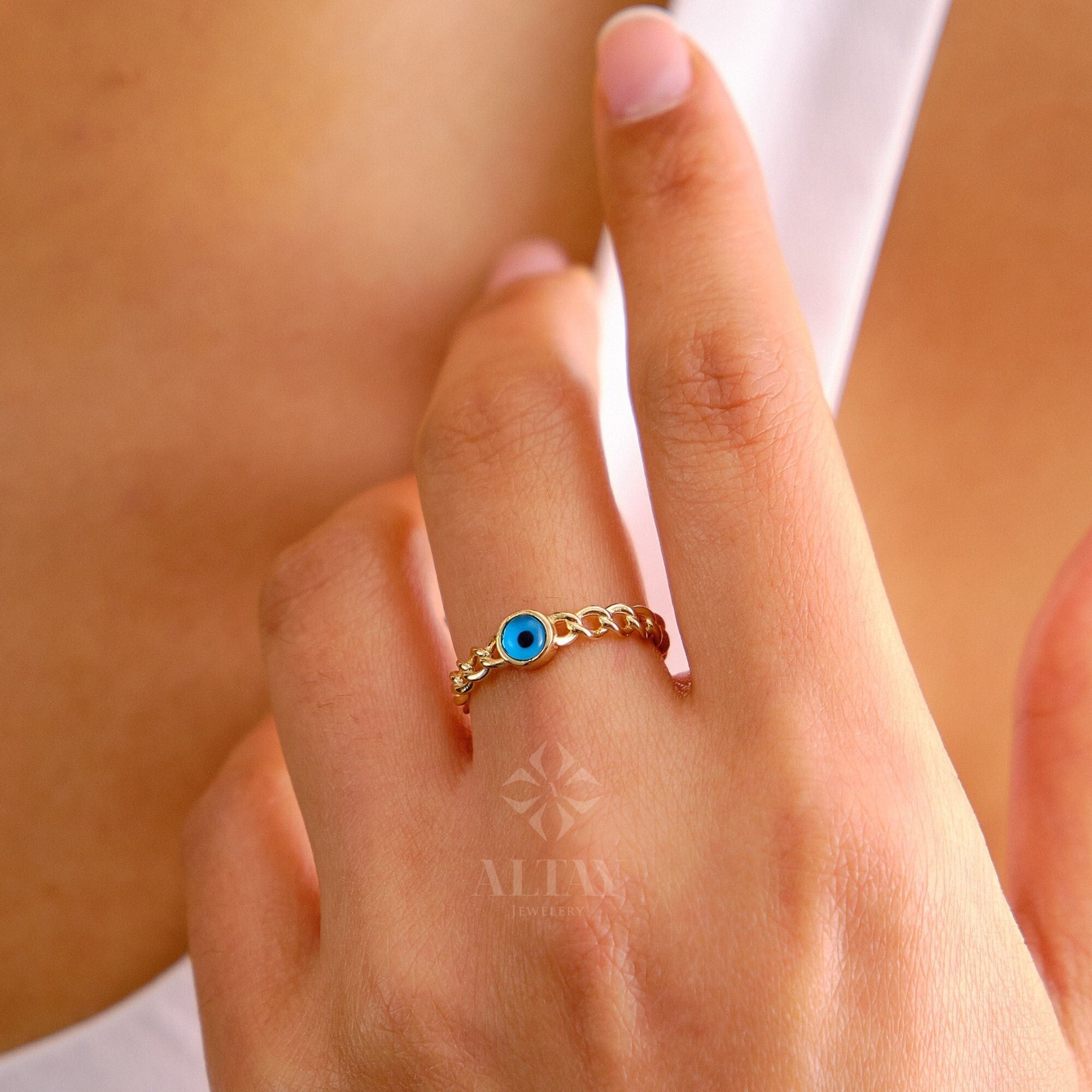 14K Gold Evil Eye Ring, Curb Chain Stacking Ring, Delicate Evil Eye Band, Minimalist Stackable Jewelry, Luck Charm, Protection, Gift for Her