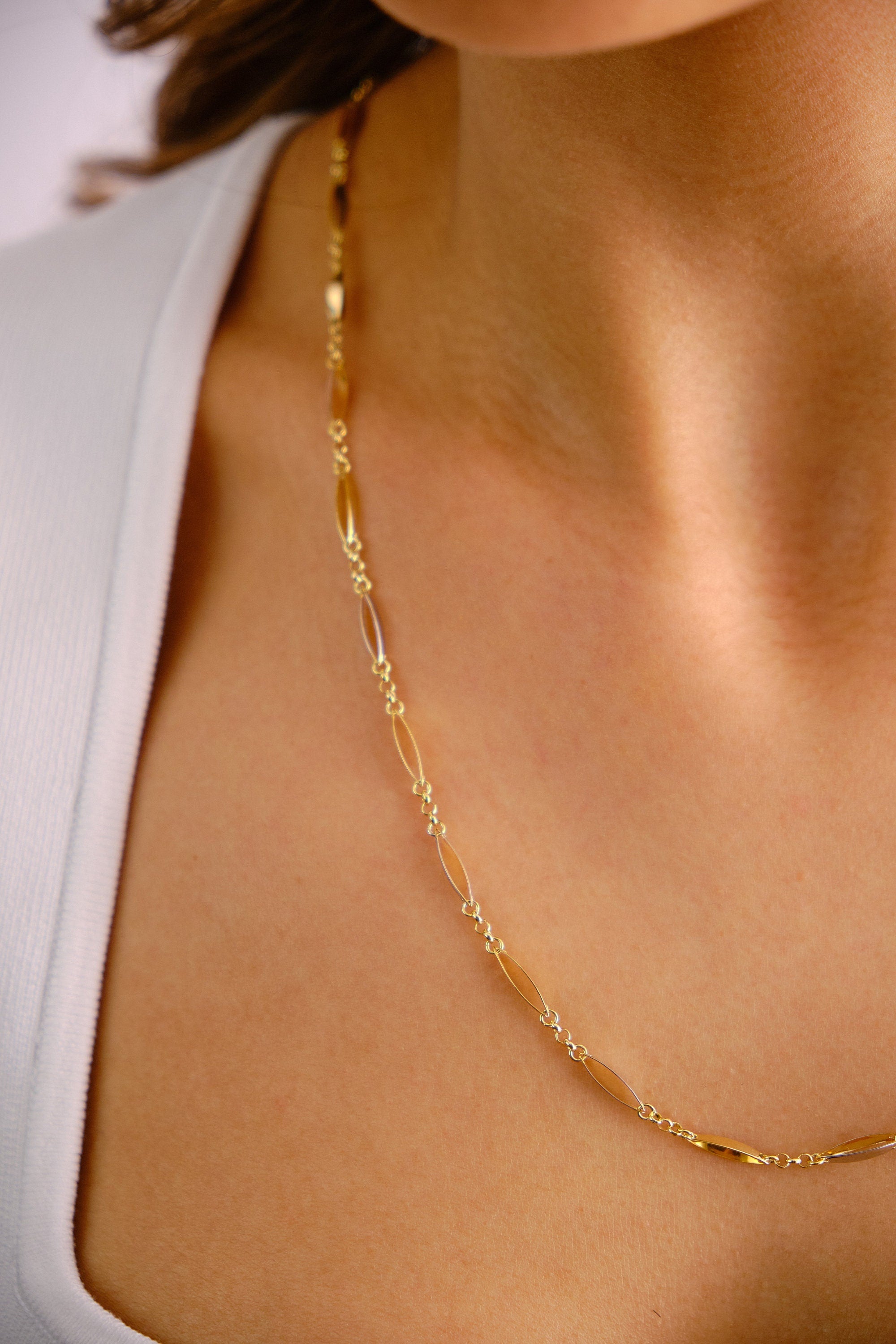 14K Gold Figaro Chain Necklace, 2mm Oval Figaro Chain Choker, Dainty Layering Gold Necklace, Men Women Figaro Chain Necklace, Thin Chain