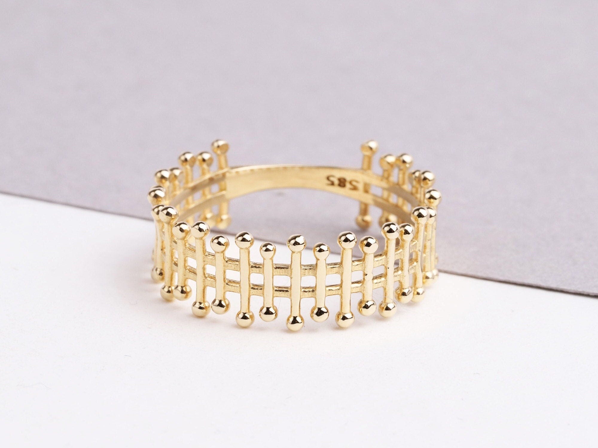 14K Gold Crown Ring, Princess Crown Ring, Gold Princess Ring, Gold Tiara Ring, Gold Queen Ring, Promise Ring, Statement Ring, Sunburst Band