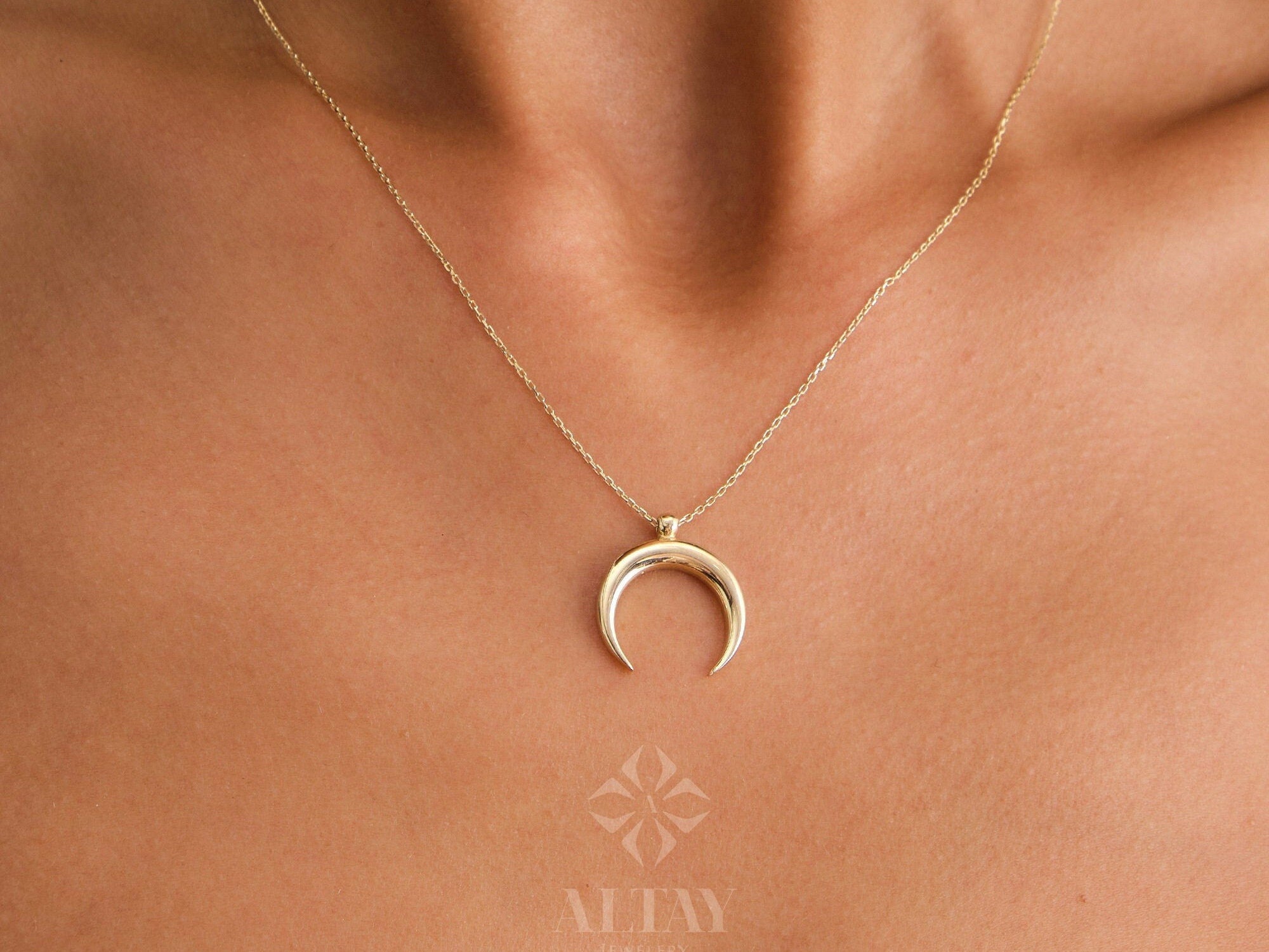 14K Gold Moon Necklace, Crescent Moon Necklace, Horn Pendant Choker, Celestial Necklace, Moon Phases Pendant Necklace, Christmas Gift