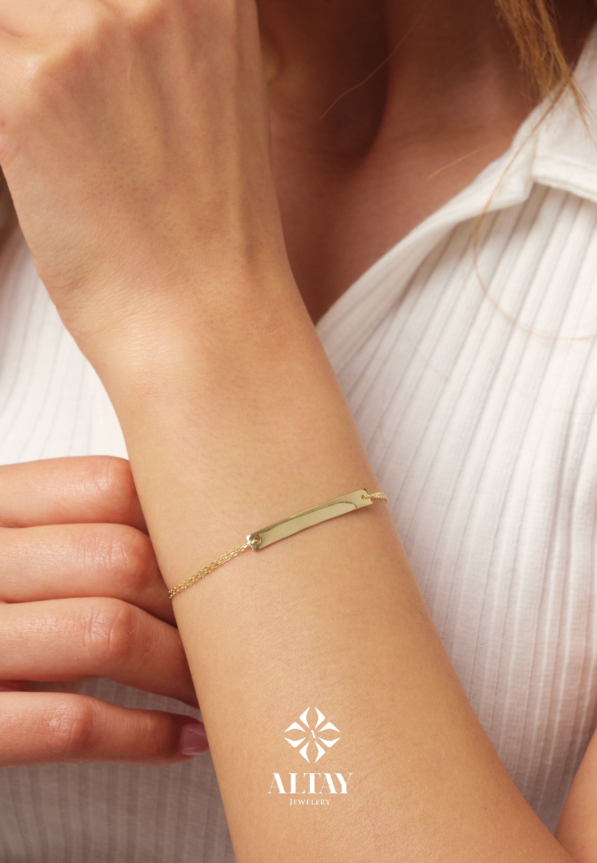 14K Gold Personalized Bar Bracelet - Custom Engraving for Friendship or Mother’s Day
