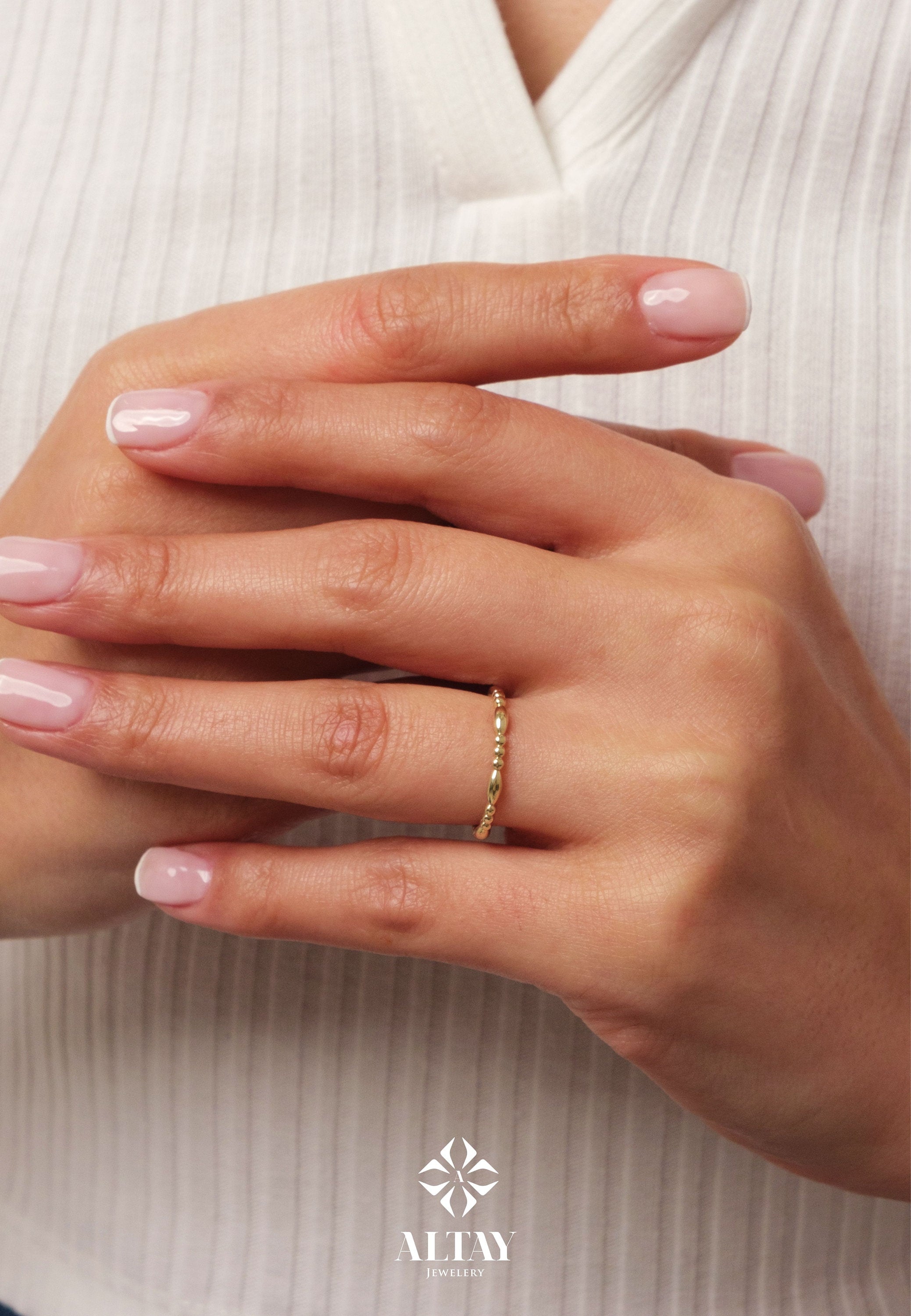 14K Gold Bead Ring, Beaded Knuckle Band, Oval Bead Band, Drop Gold Ring, Minimalist Gold Bead Ring, Dainty Ring, Stacking Ring, Wedding Ring
