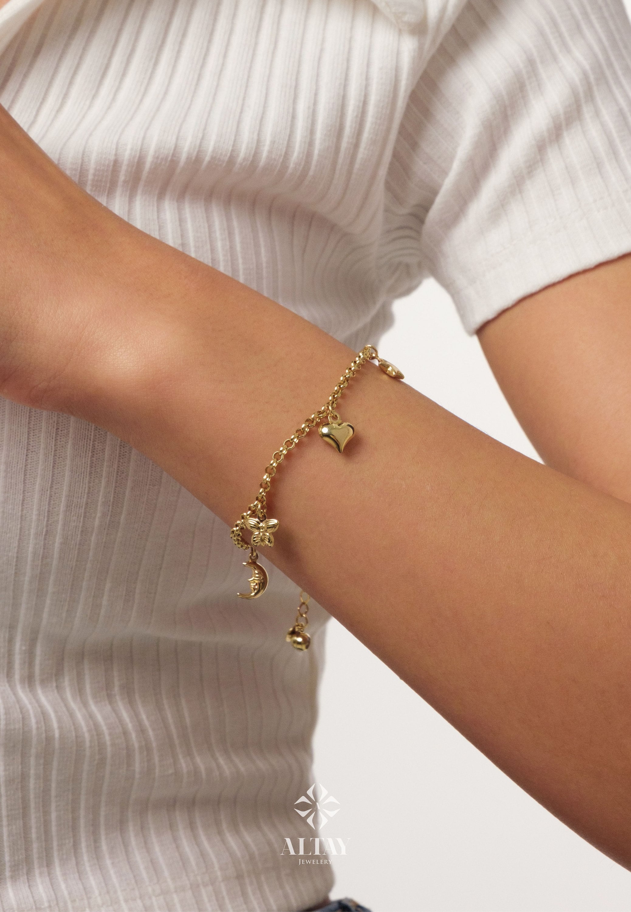 14K Gold 3mm Rolo Chain, Gold Heart Charm Bracelet, Love Bracelet, 3D Bee Moon Heart Clover Charm Jewelry, Link Heart Bracelet, Gift for Her